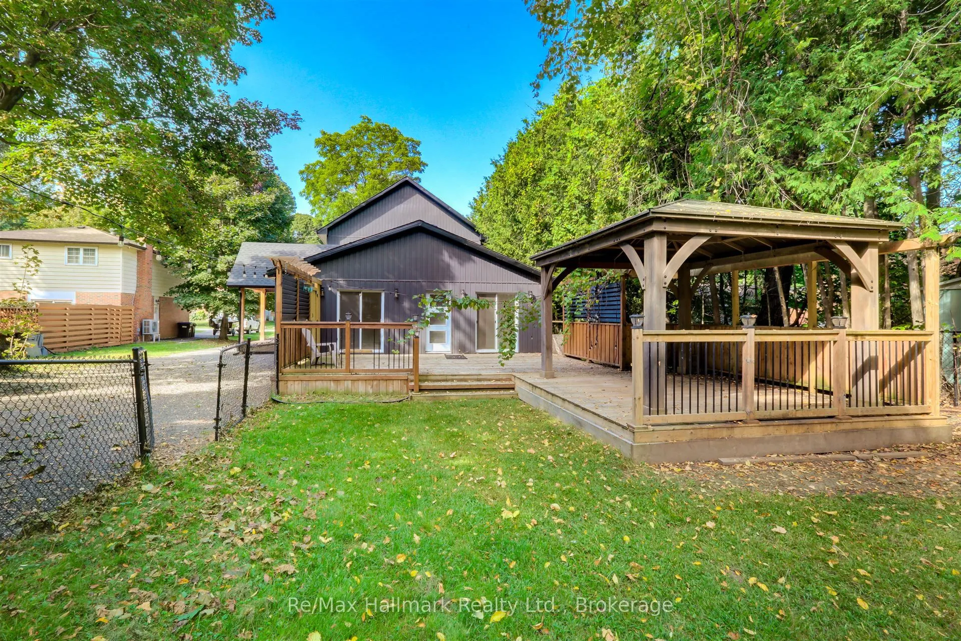 2041 Lilac Drive