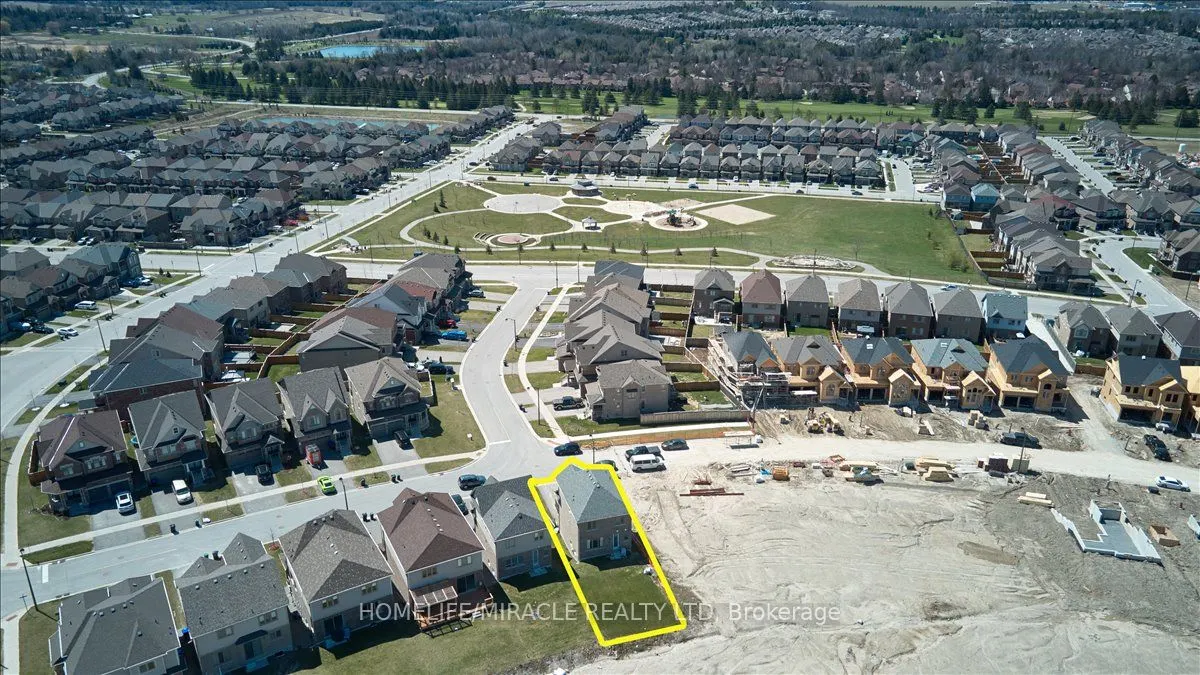 12 Janes Crescent