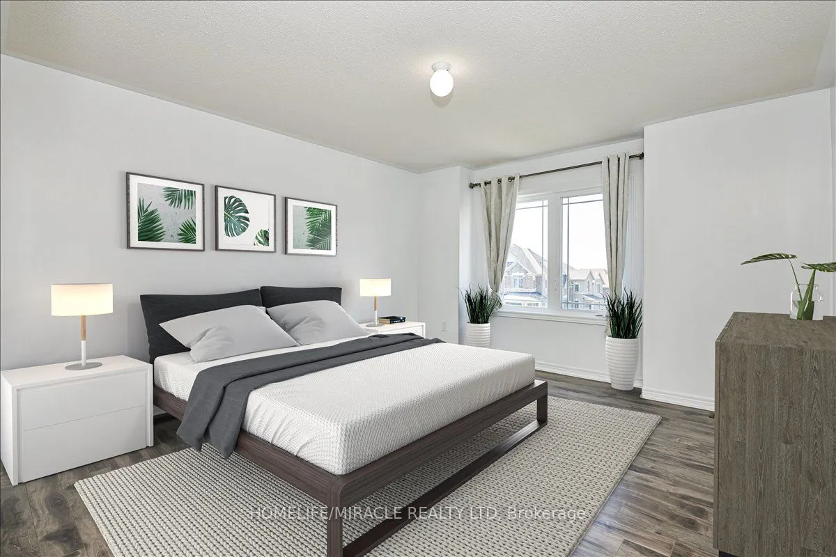 12 Janes Crescent