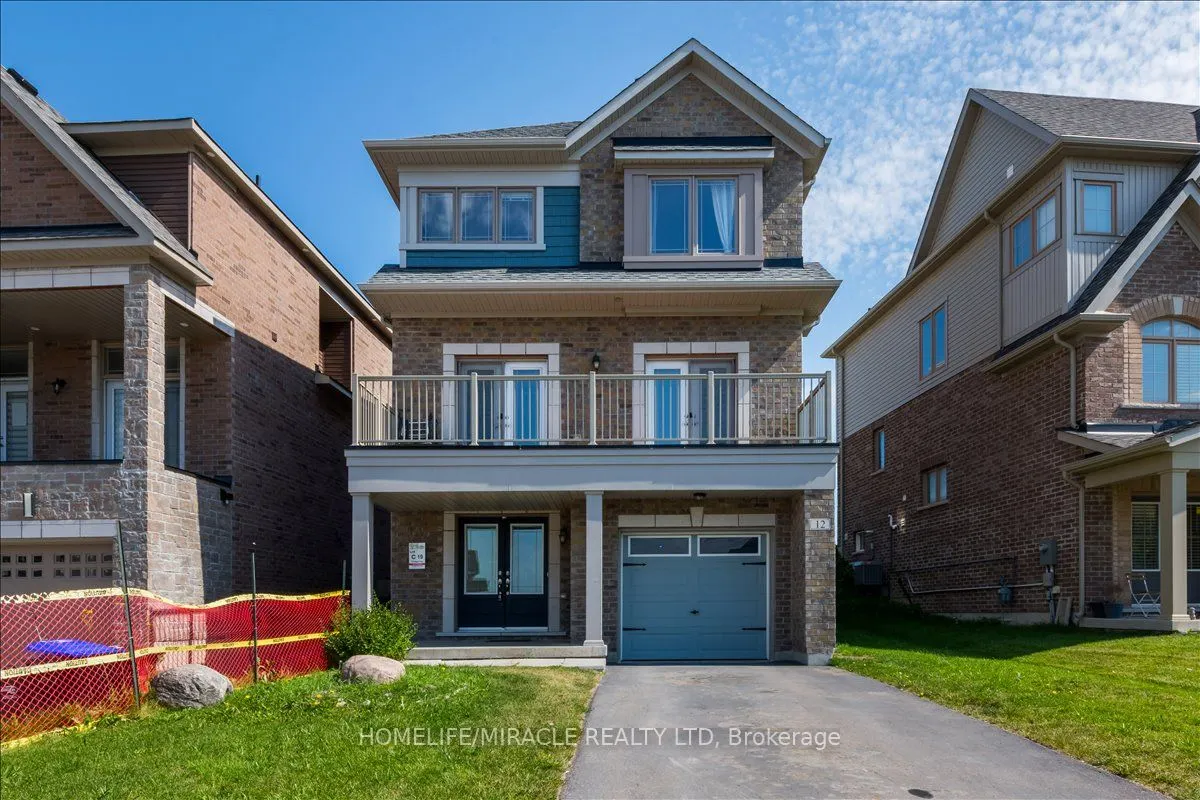 12 Janes Crescent
