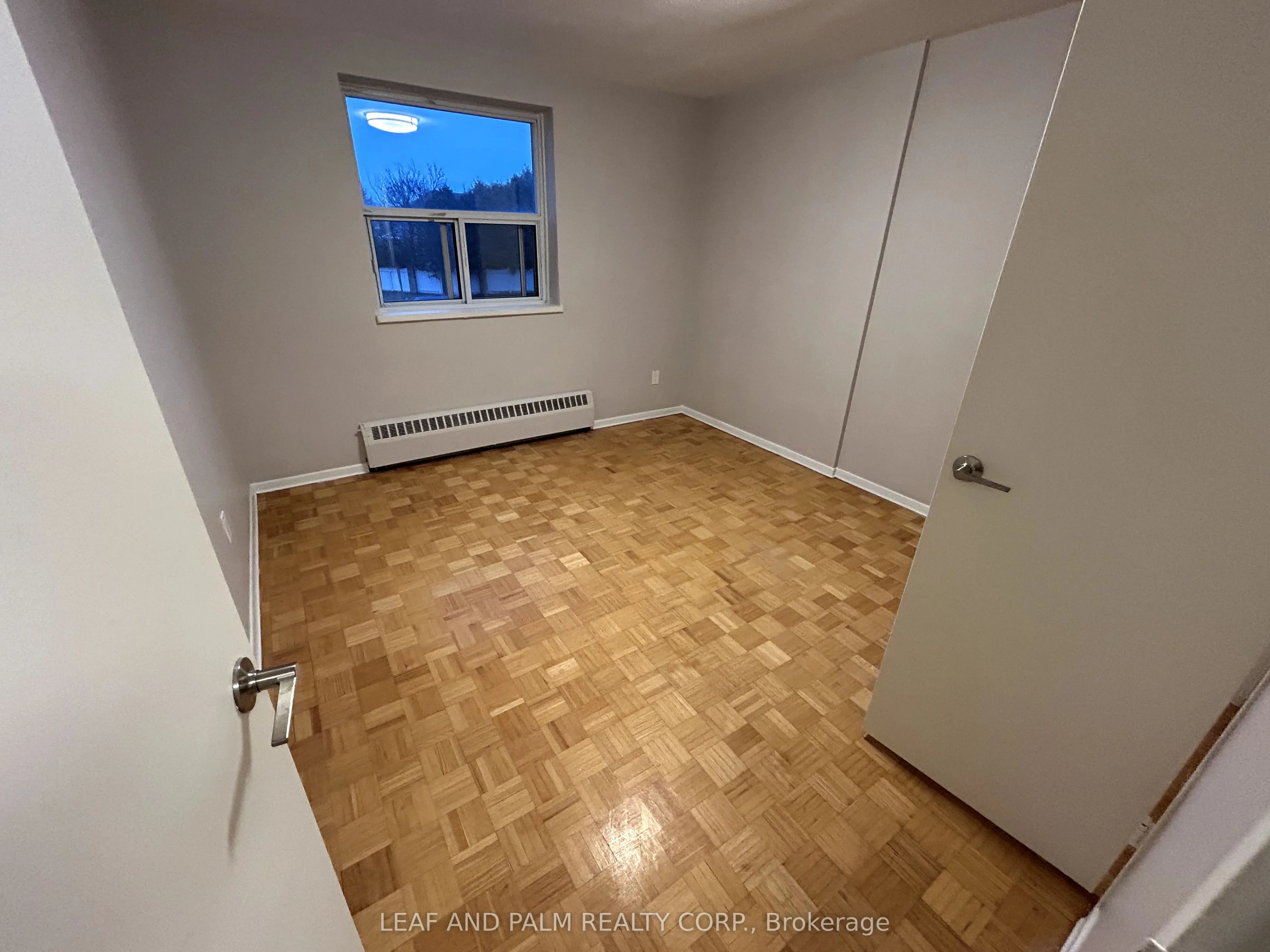 9960 Bayview Avenue, #204