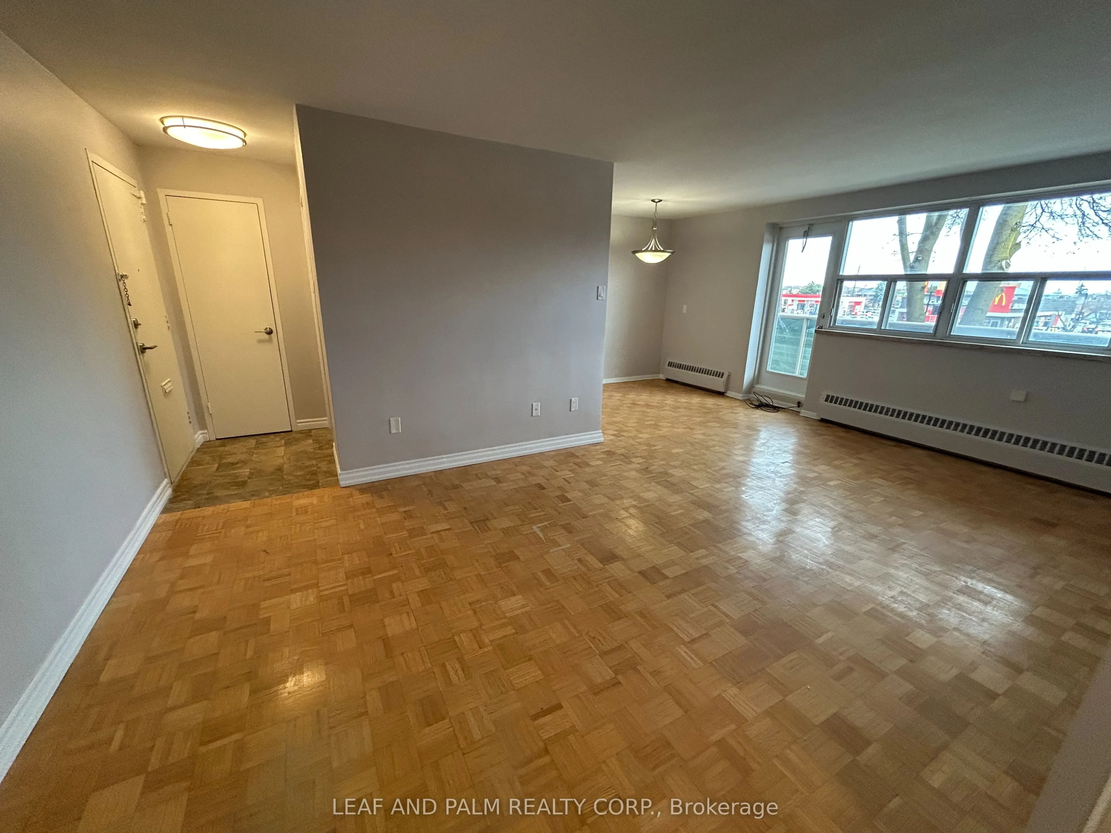 9960 Bayview Avenue, #204