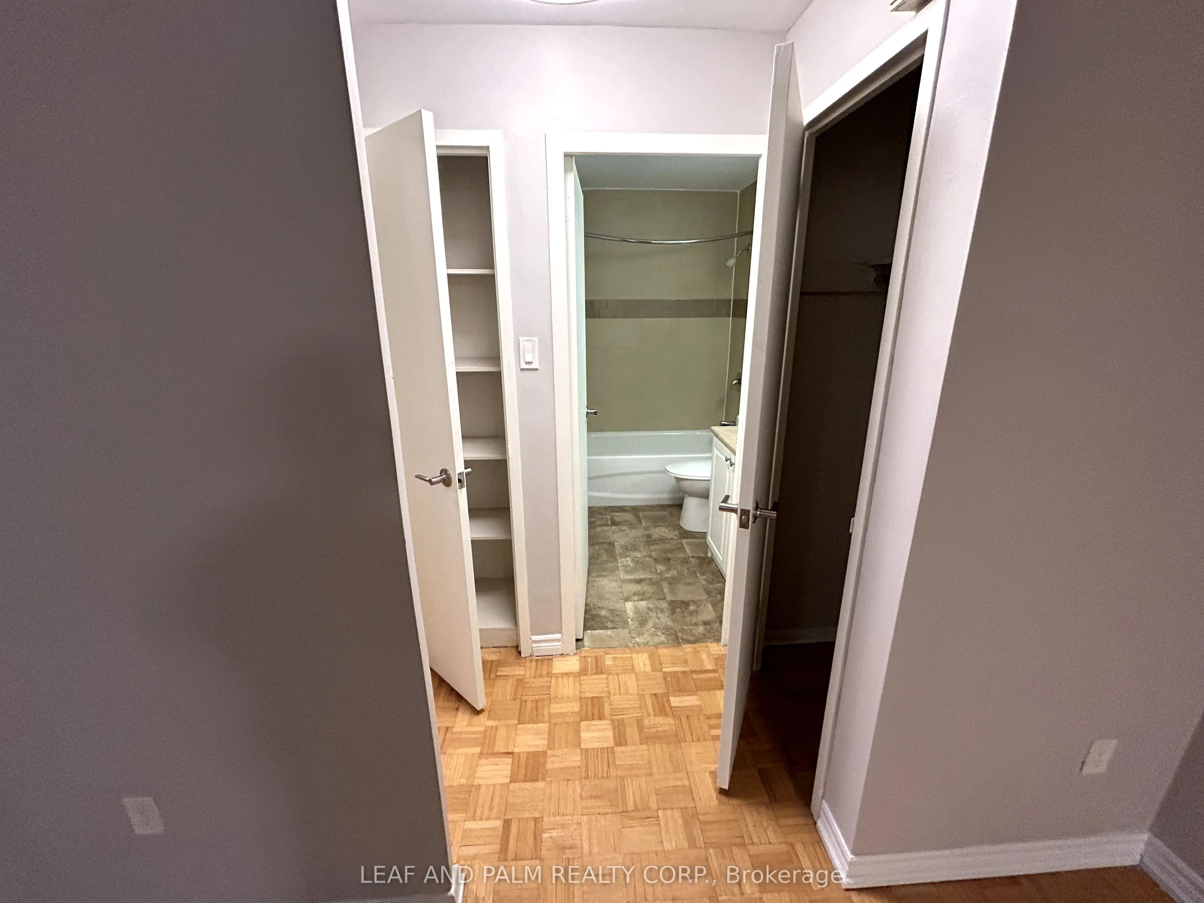 9960 Bayview Avenue, #204