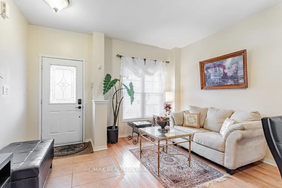 15 Brumstead Drive N