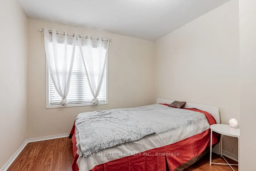 15 Brumstead Drive N