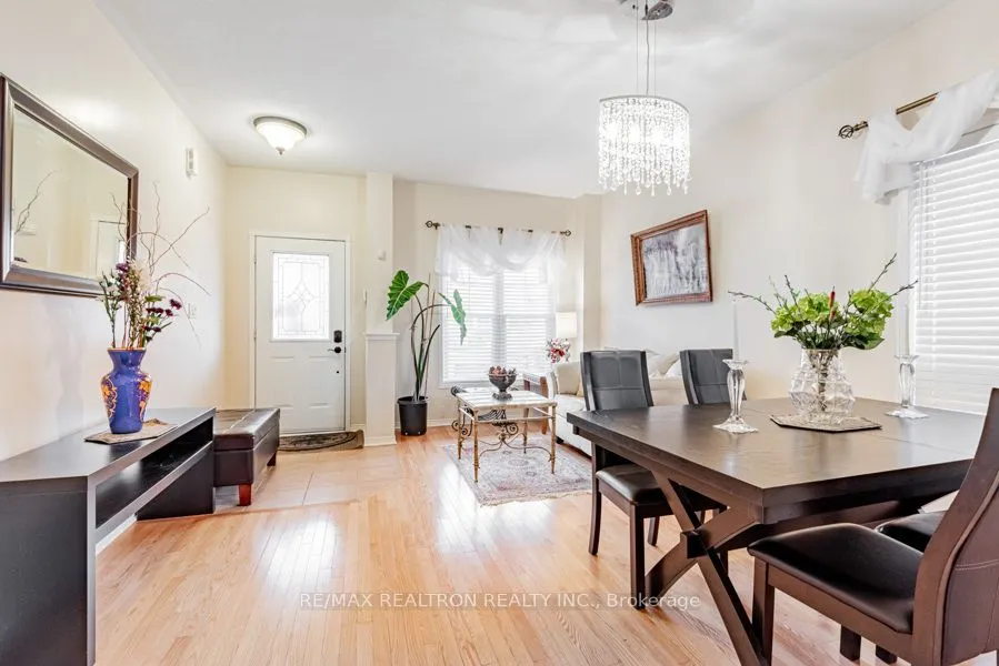 15 Brumstead Drive N