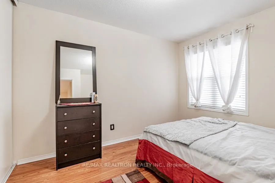 15 Brumstead Drive N