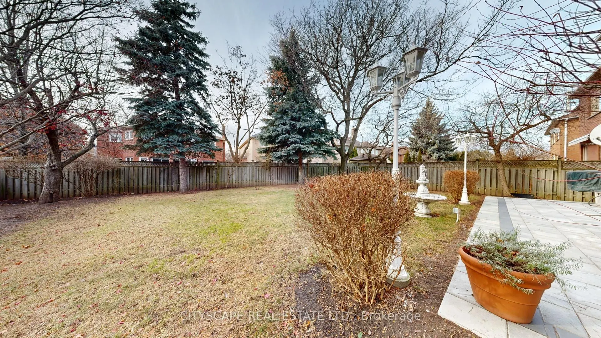 50 Oakhurst Drive