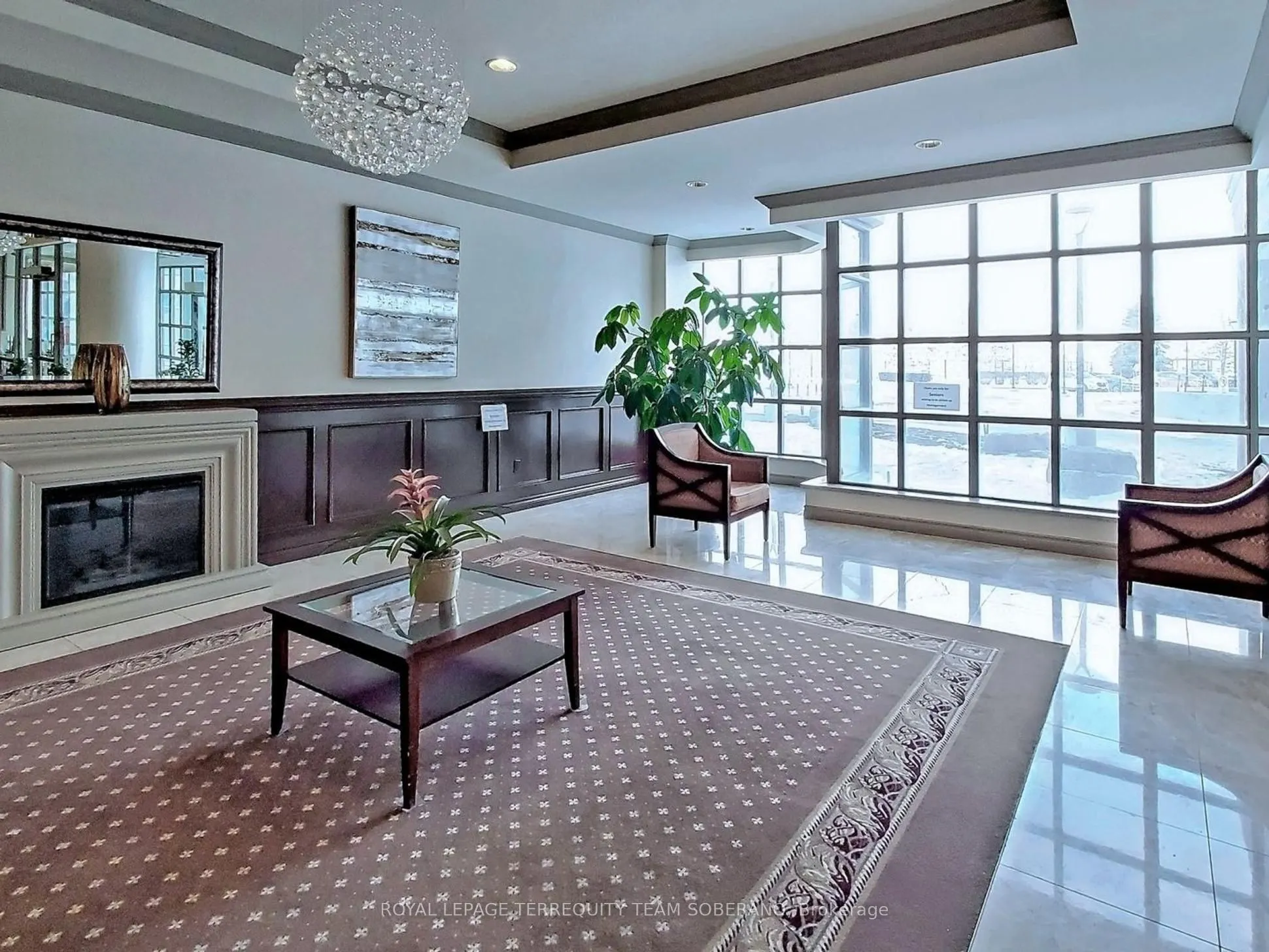 7 Townsgate Drive, #312