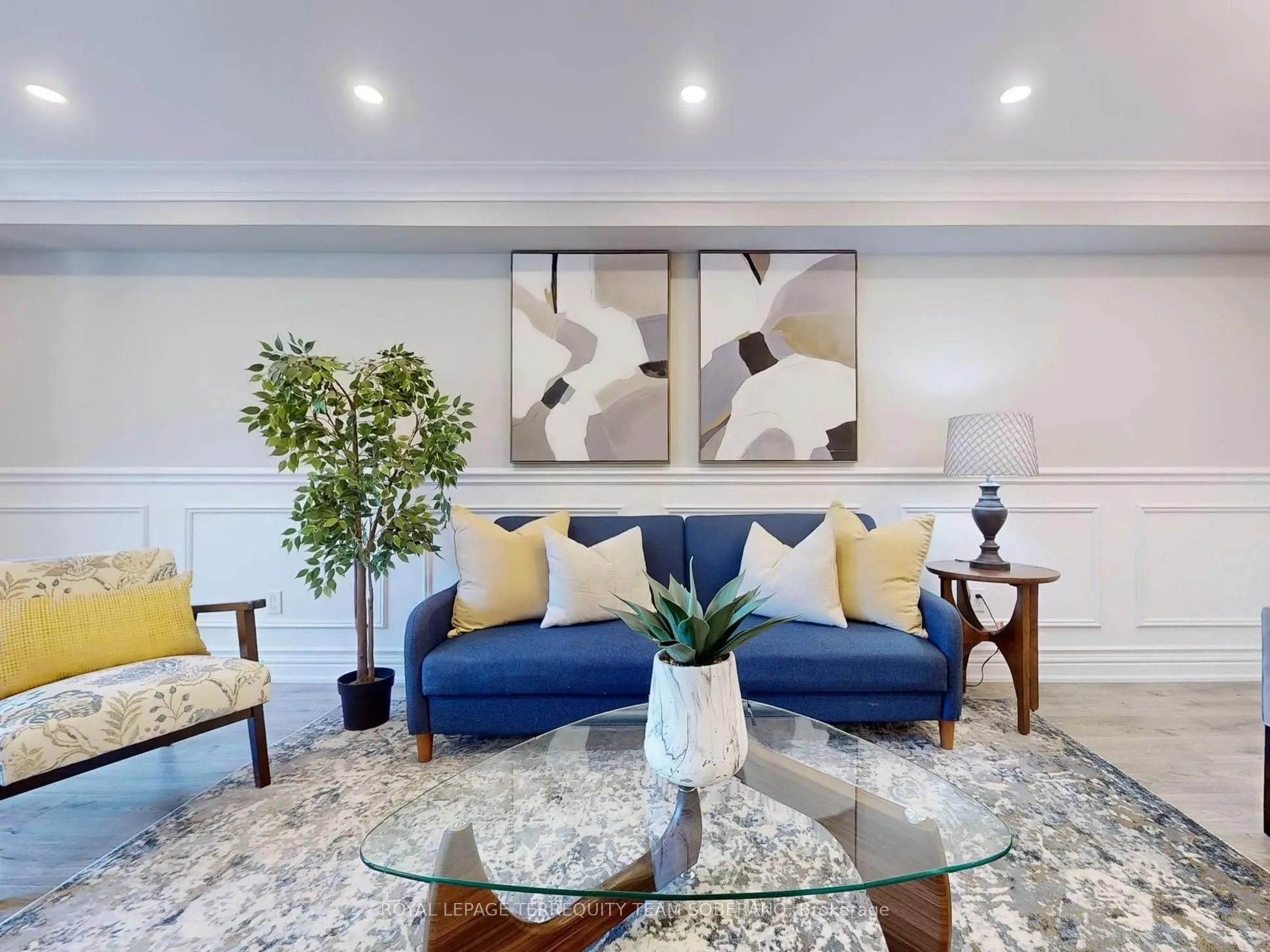 7 Townsgate Drive, #312