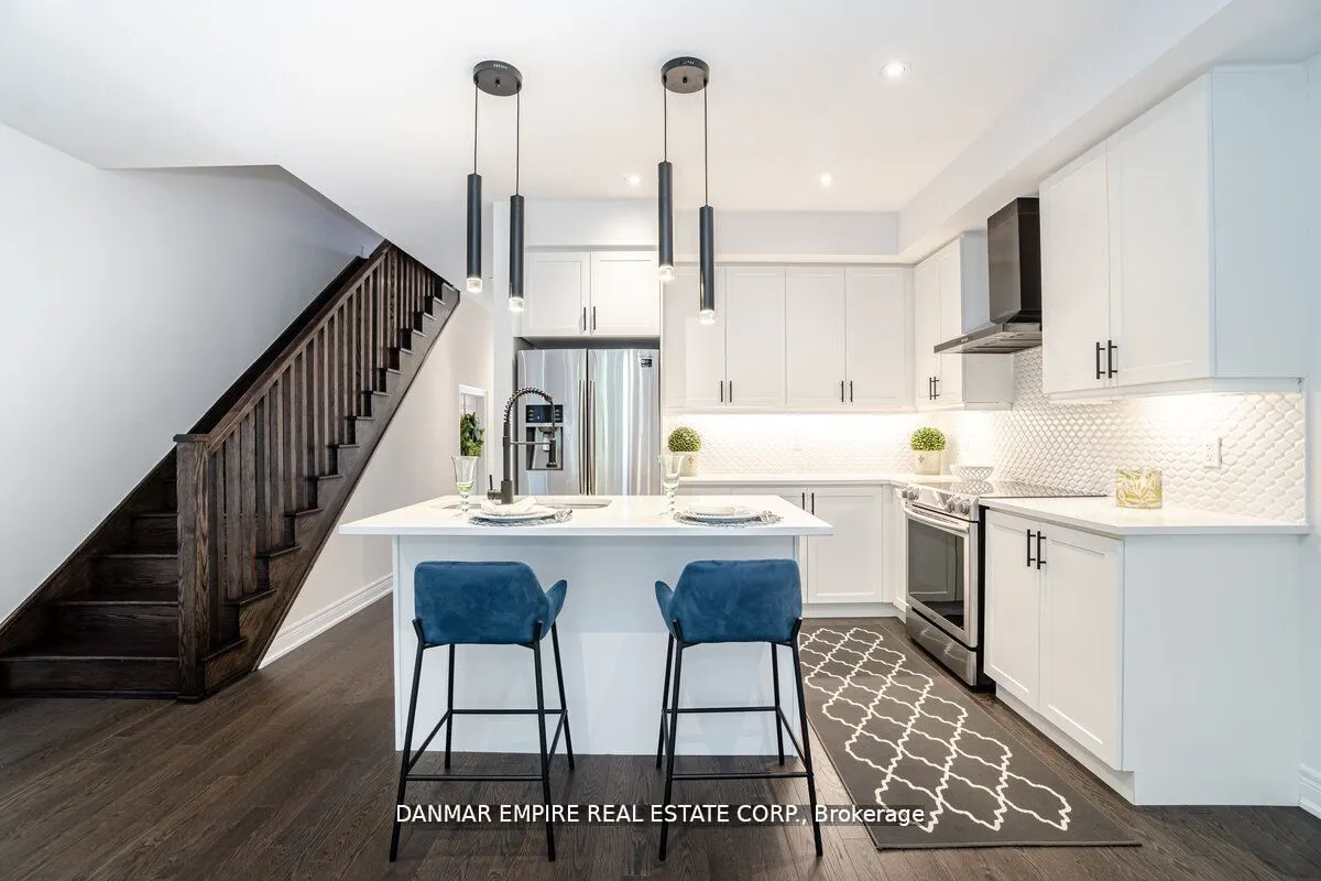 31 Hiawatha Court