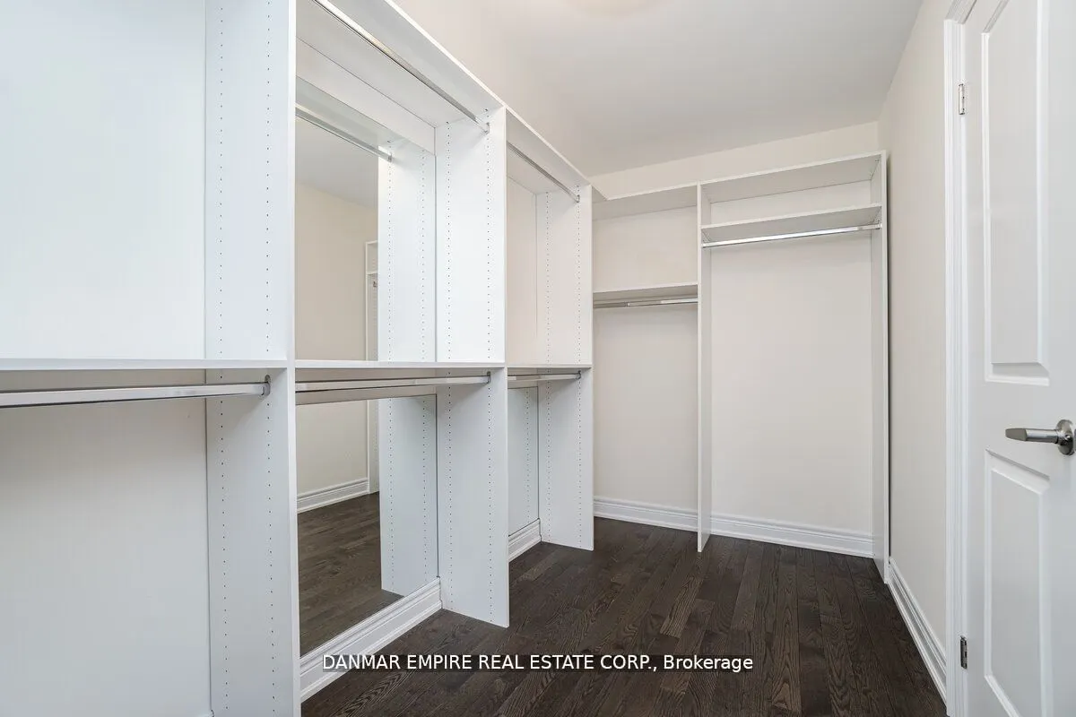 31 Hiawatha Court