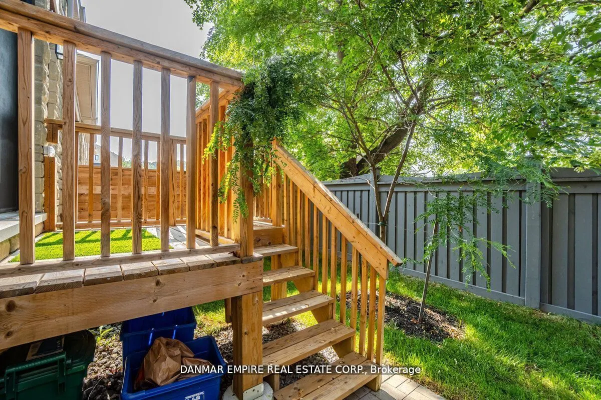31 Hiawatha Court