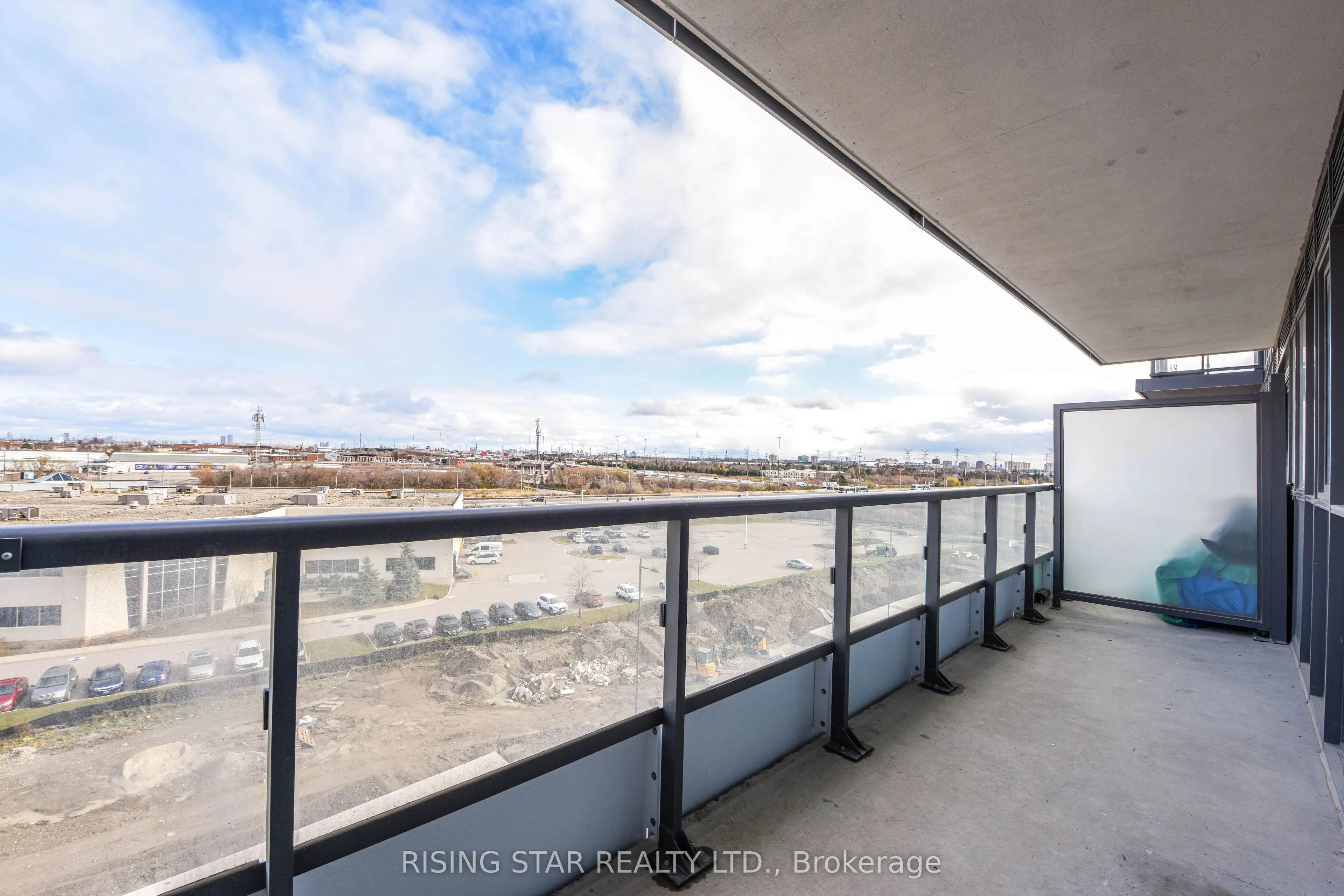 60 honeycrisp Crescent, #617