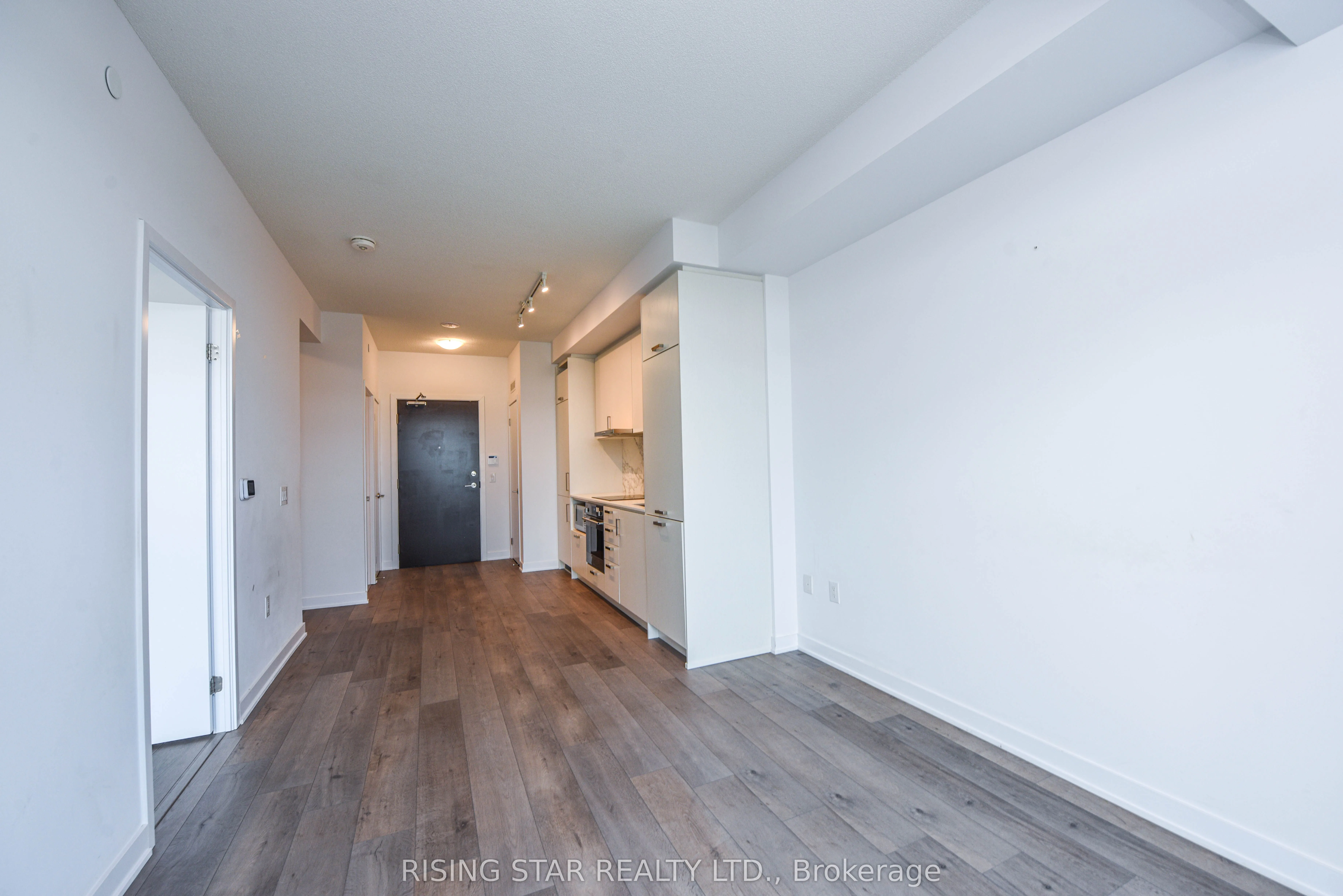 60 honeycrisp Crescent, #617