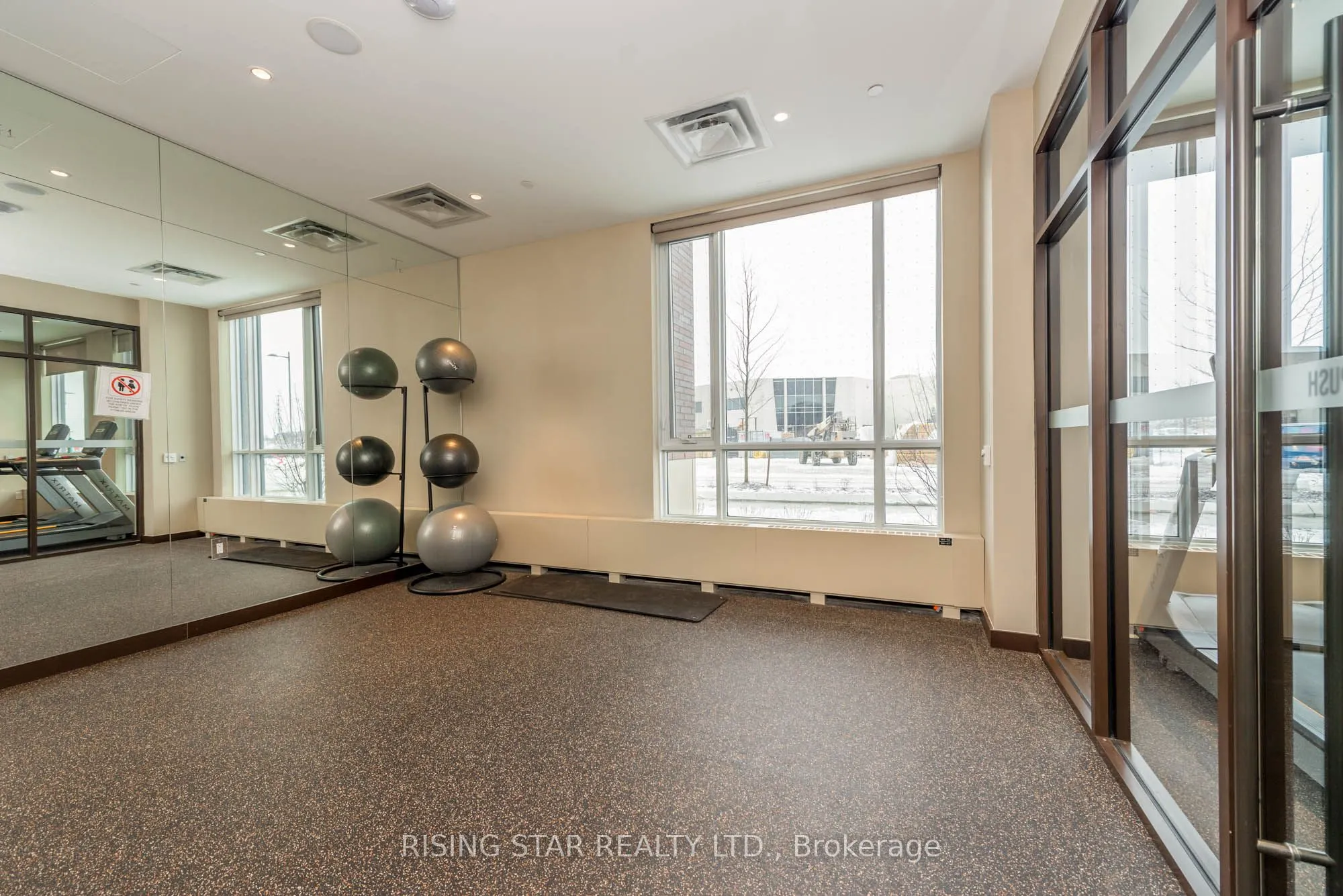 60 honeycrisp Crescent, #617
