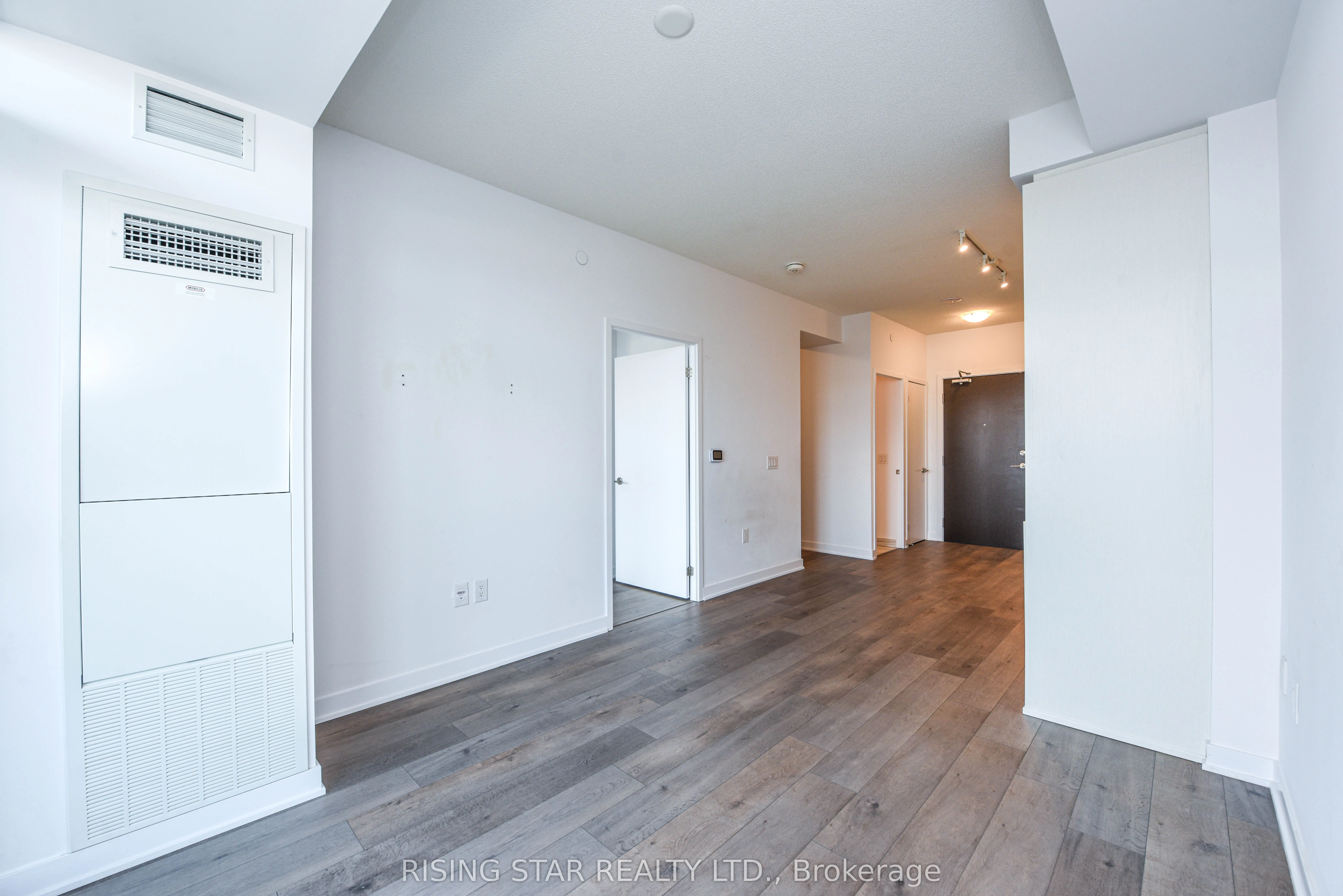 60 honeycrisp Crescent, #617