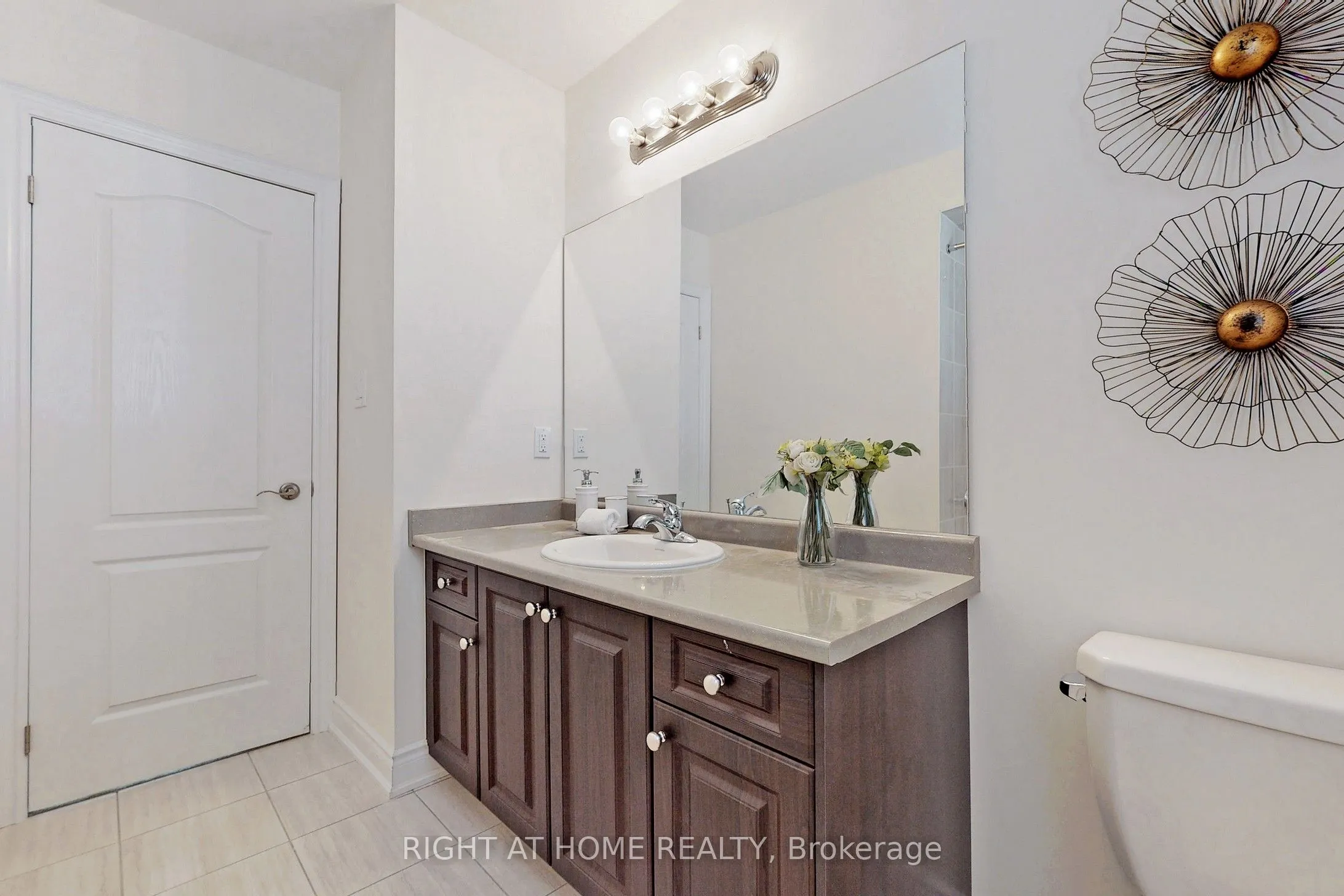 128 Milby Cres
