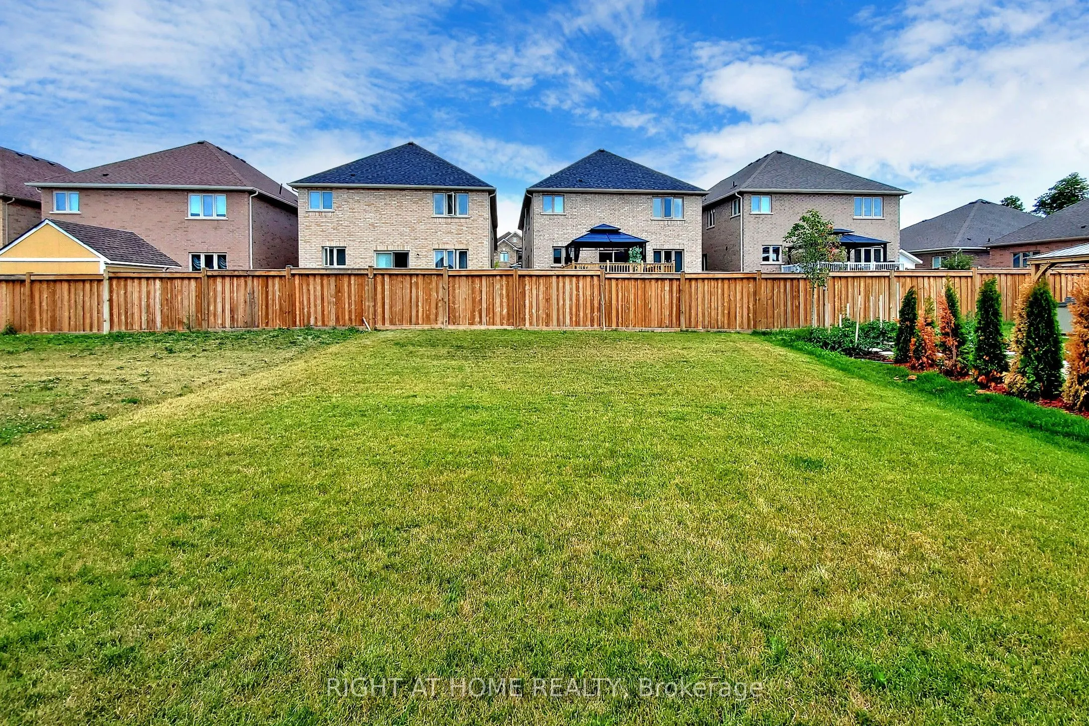 128 Milby Cres
