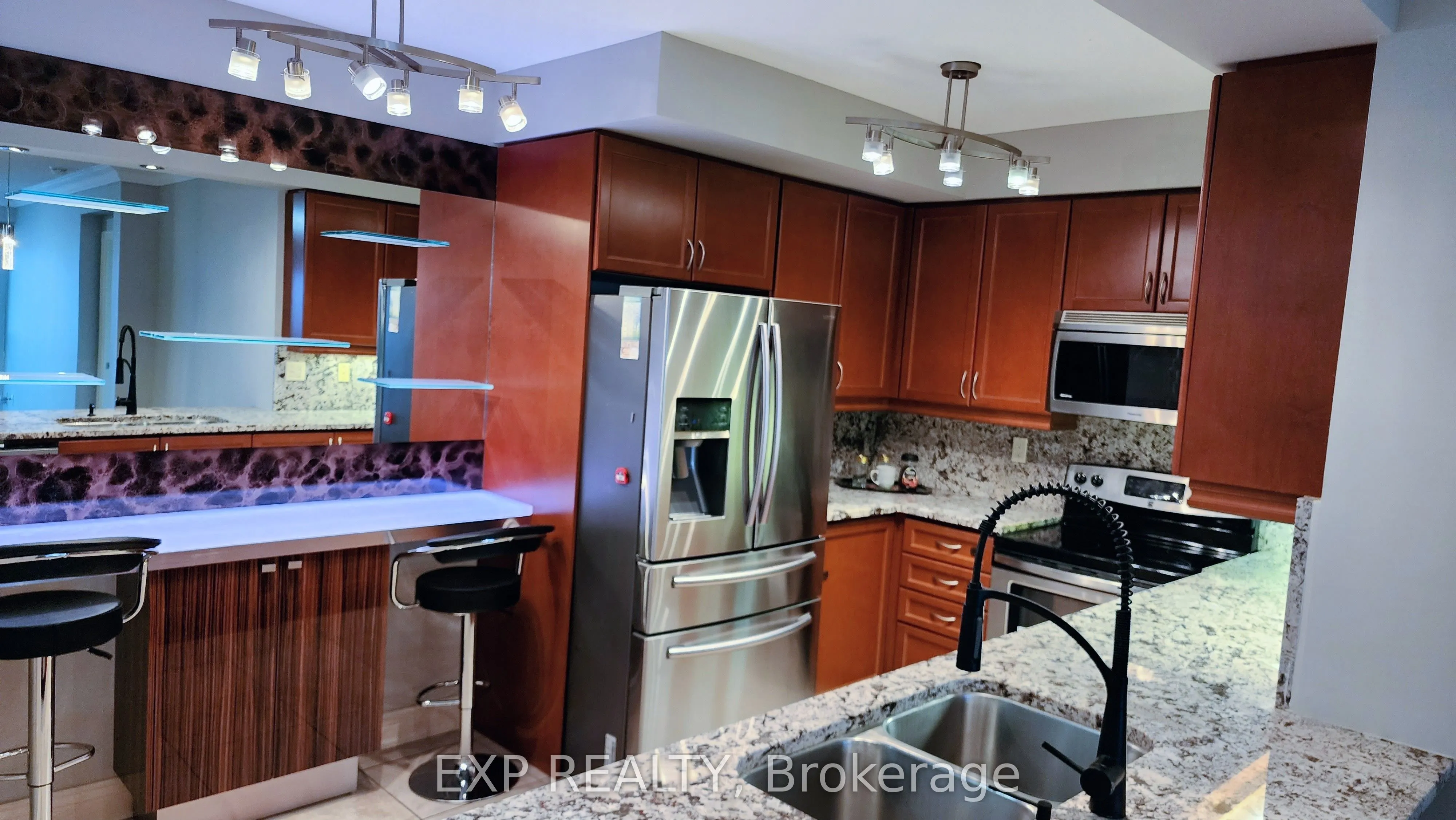 88 Promenade Circle, #1007