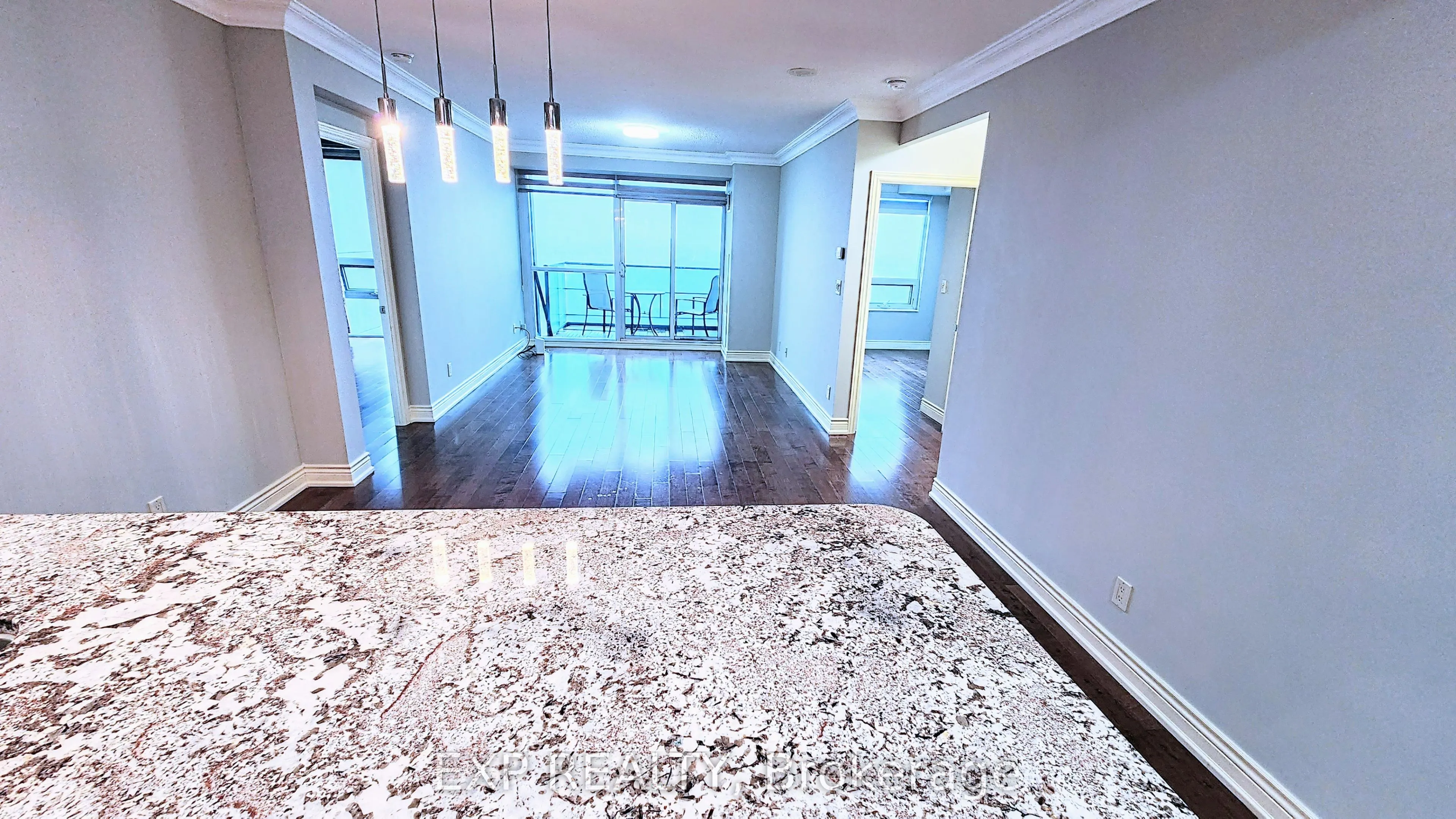 88 Promenade Circle, #1007