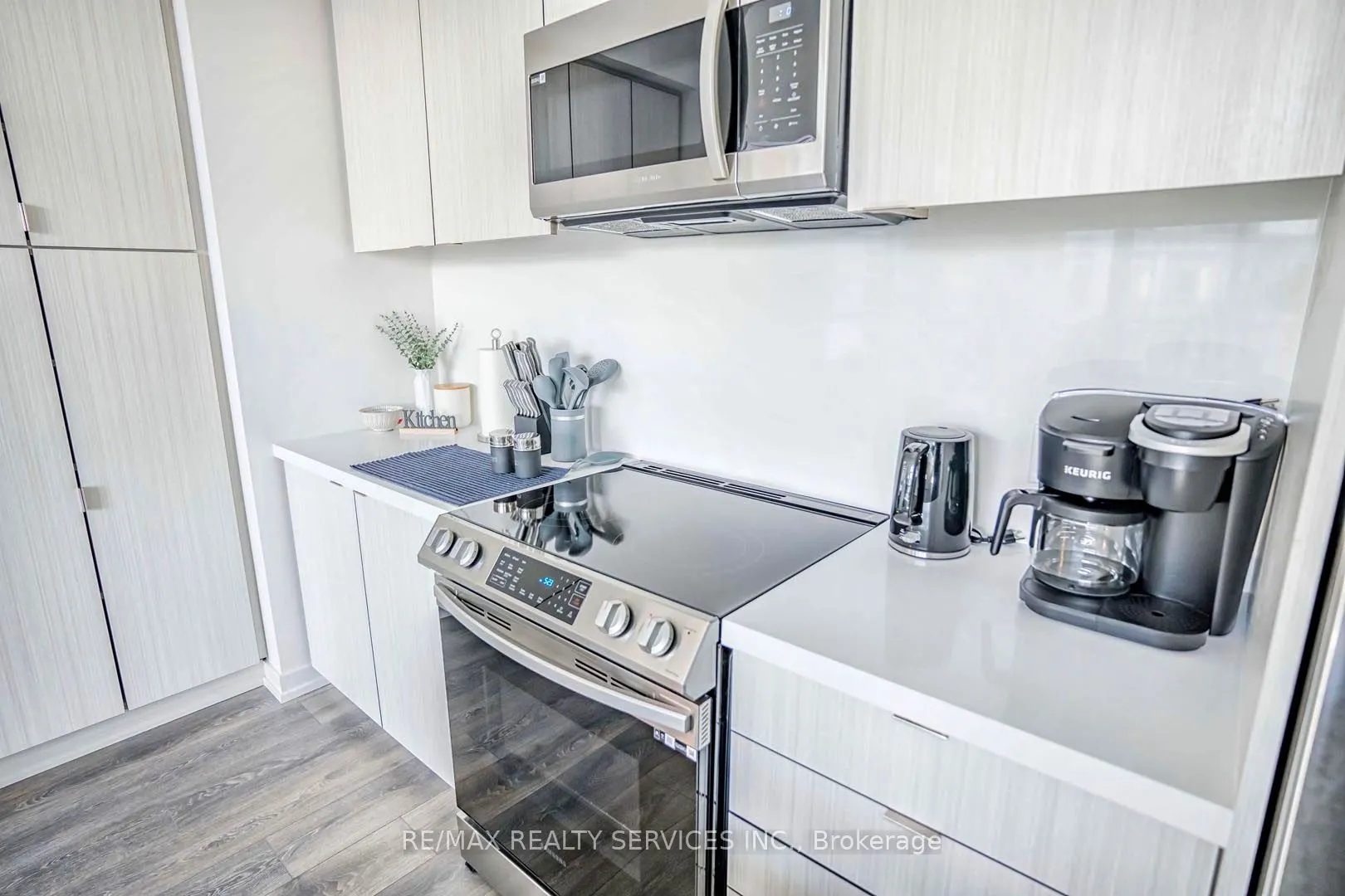 415 Sea Ray Avenue #403