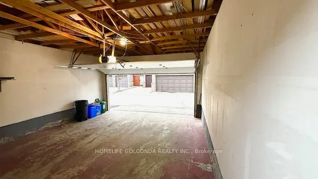 82 Ellesmere Street