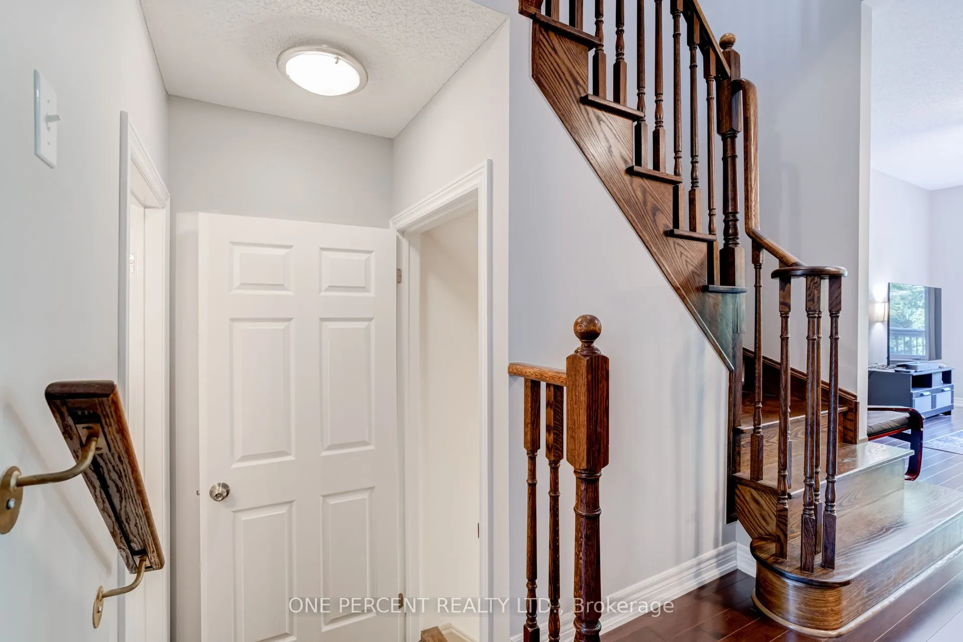 707 John Cole Court