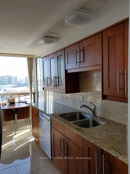 120 Promenade Circle #1001