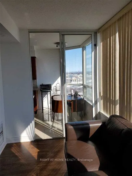 120 Promenade Circle #1001