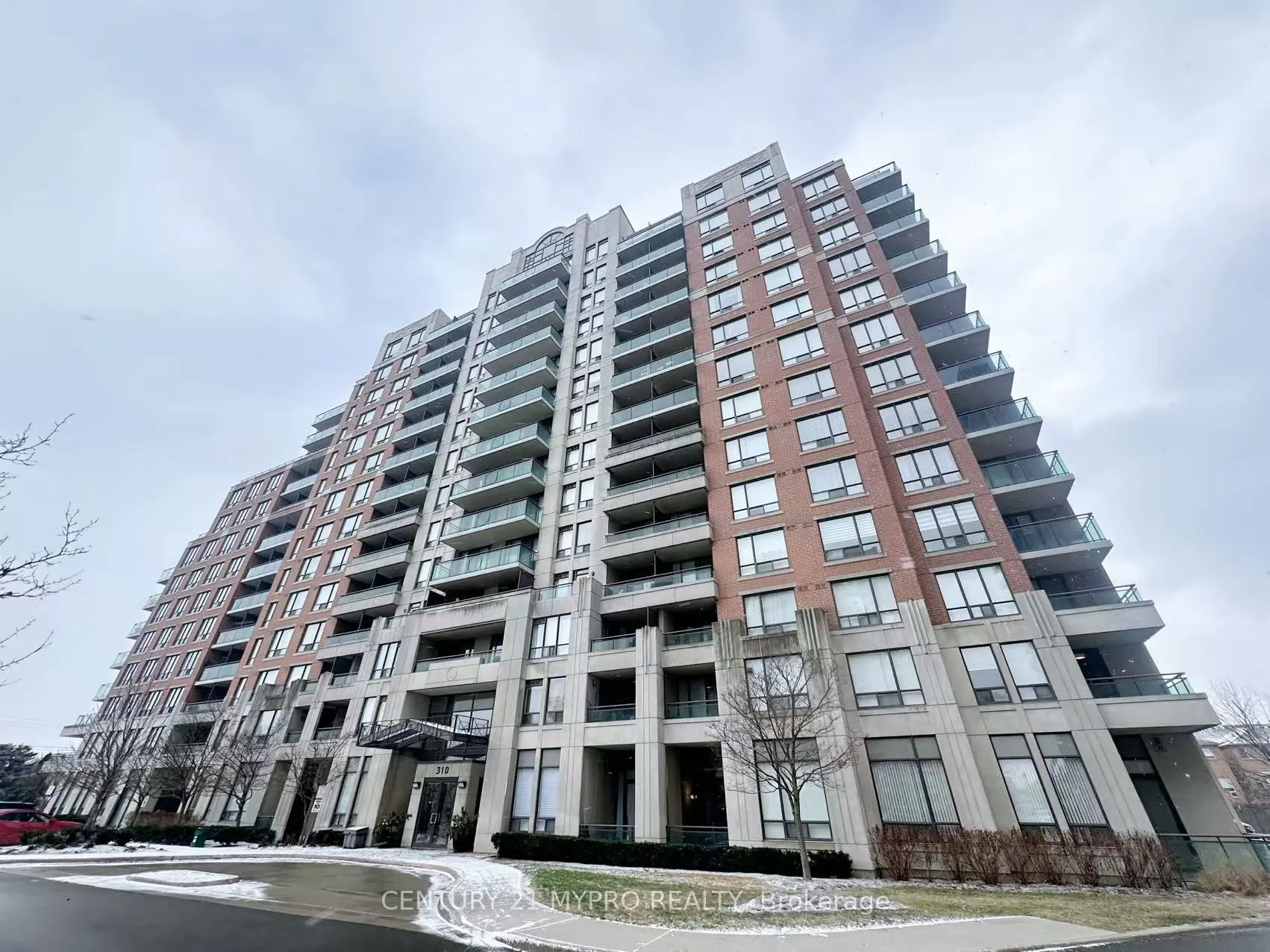 310 Red Maple Road, #315