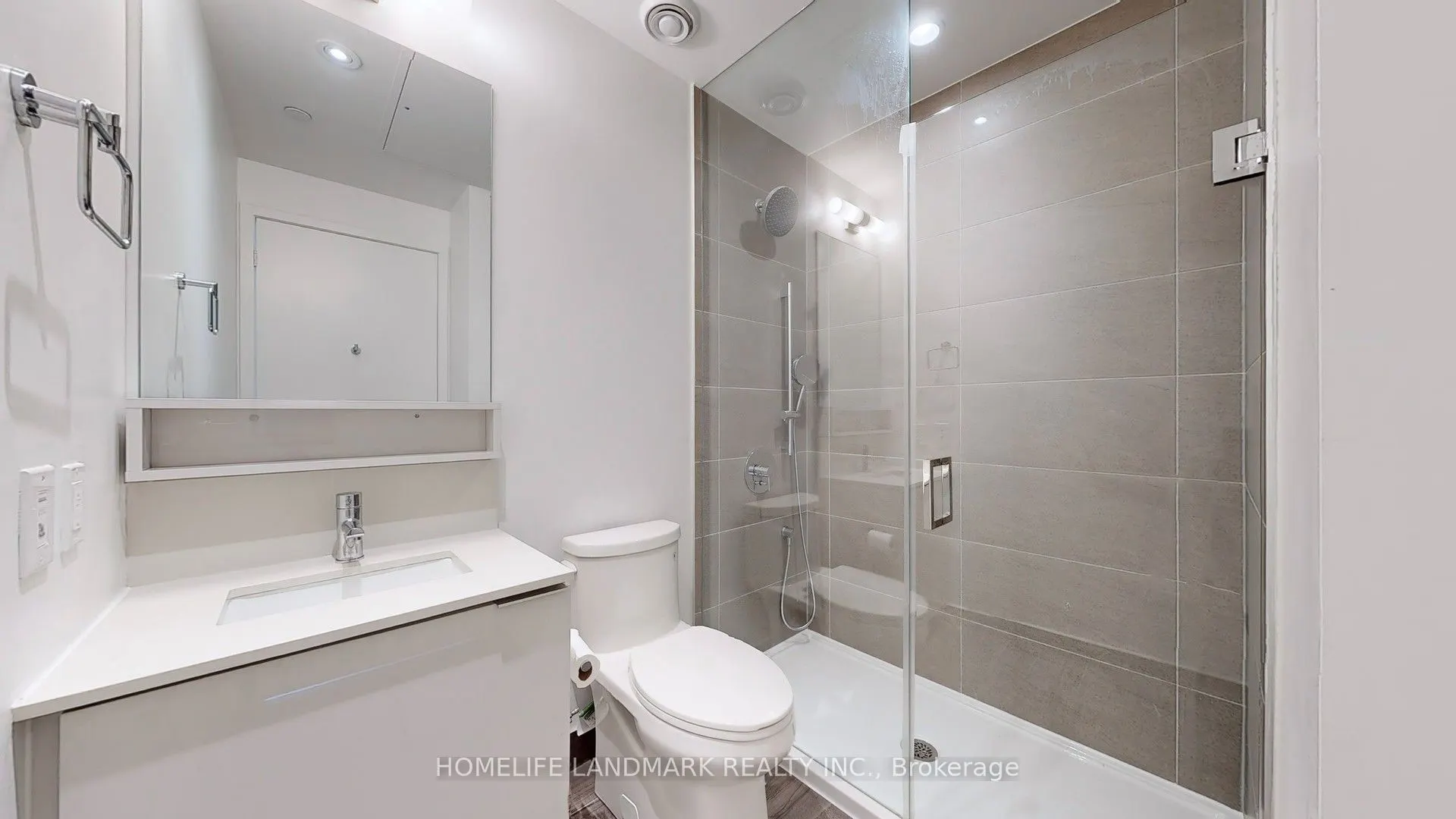 950 Portage Parkway, #3109