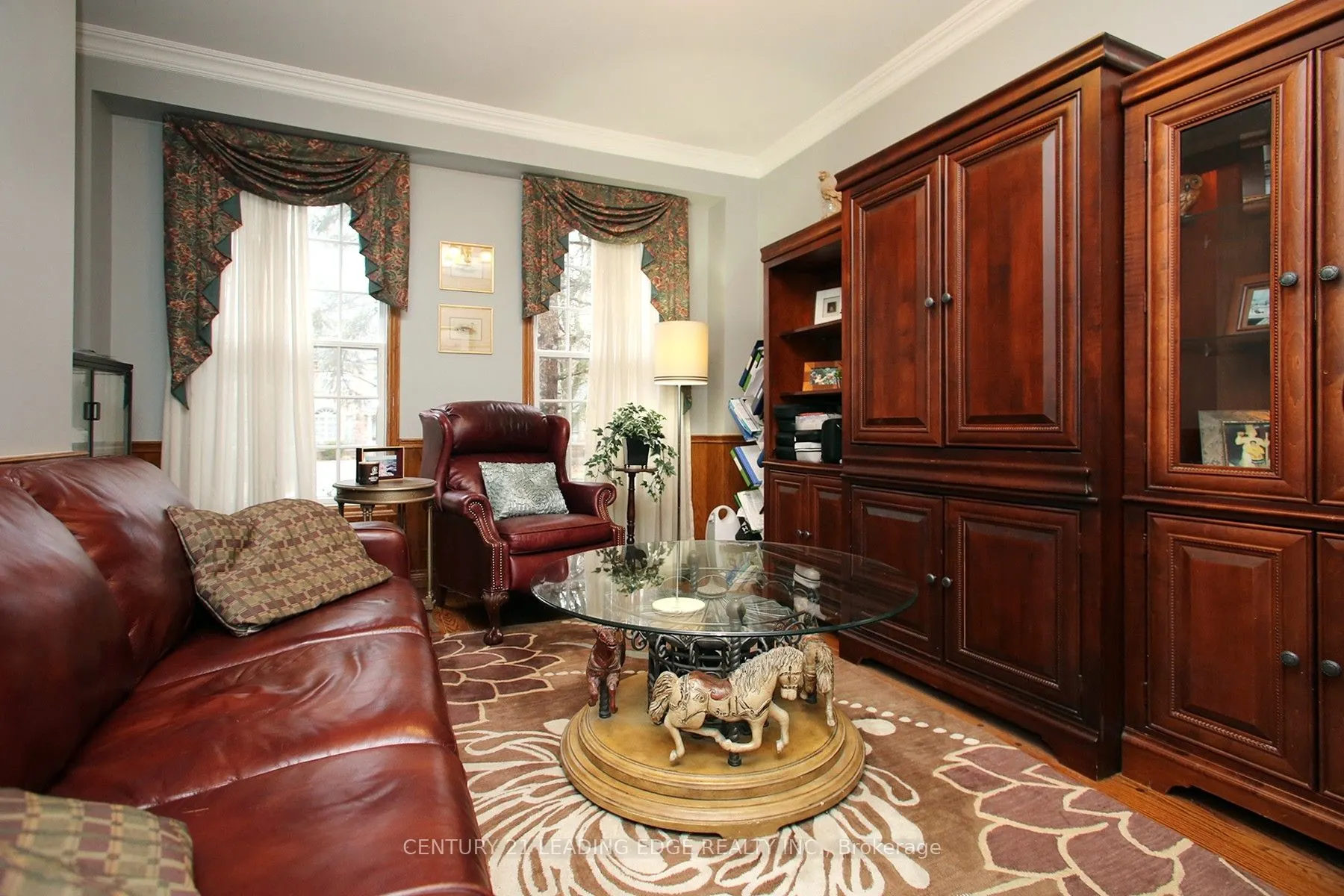 6 WRENWOOD Court