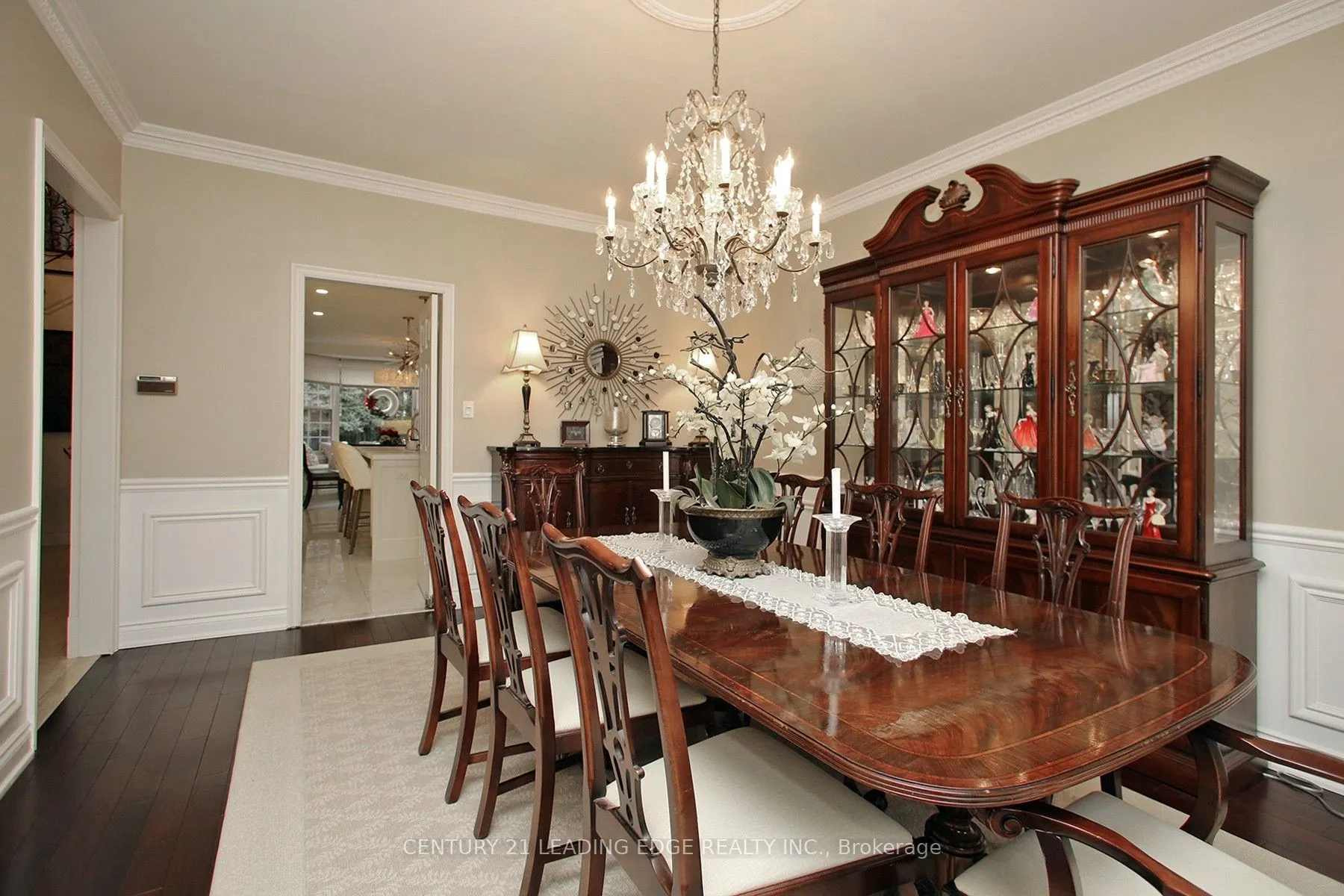 6 WRENWOOD Court