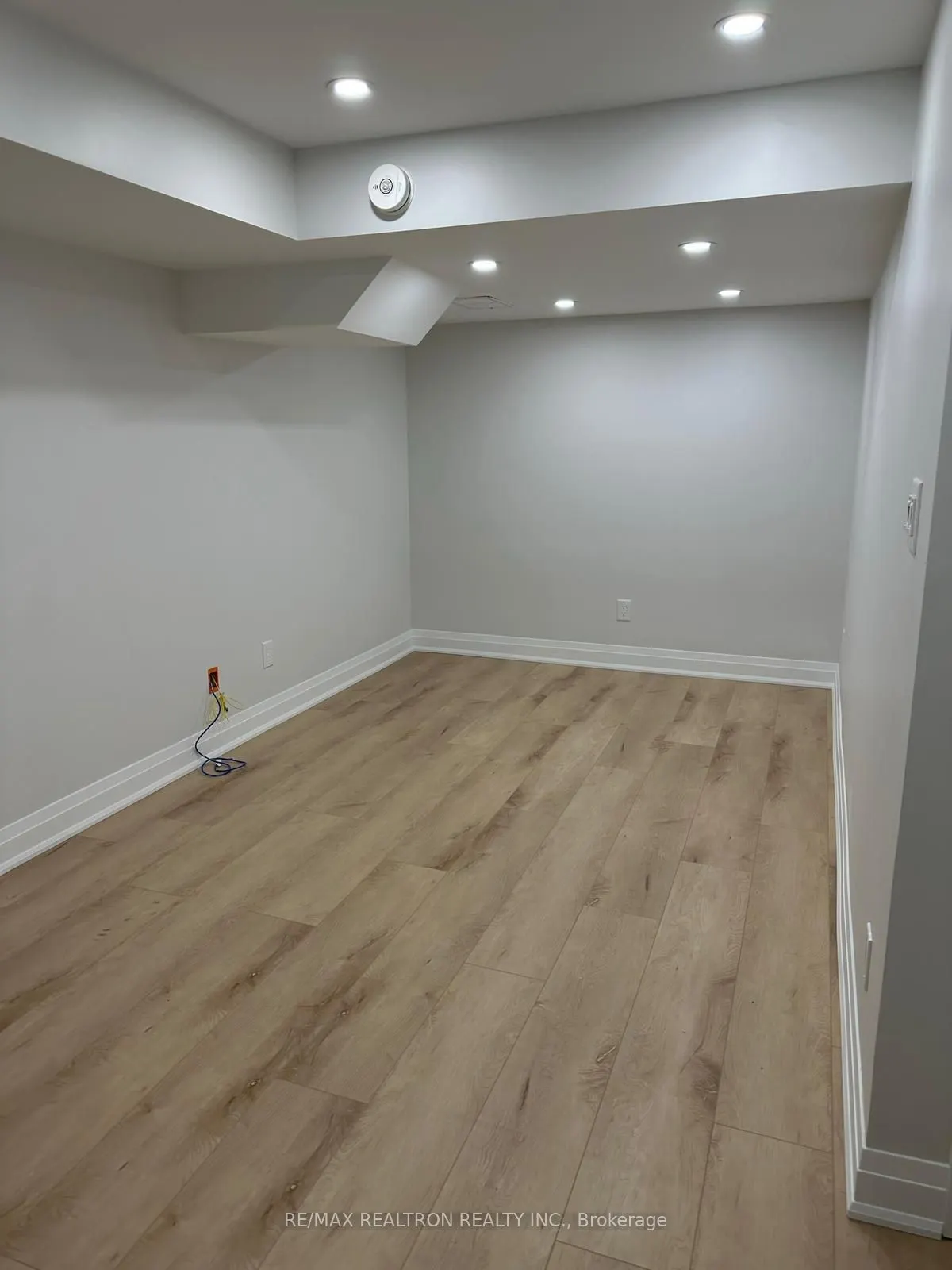 5 Elderslie Crescent #Bsmnt