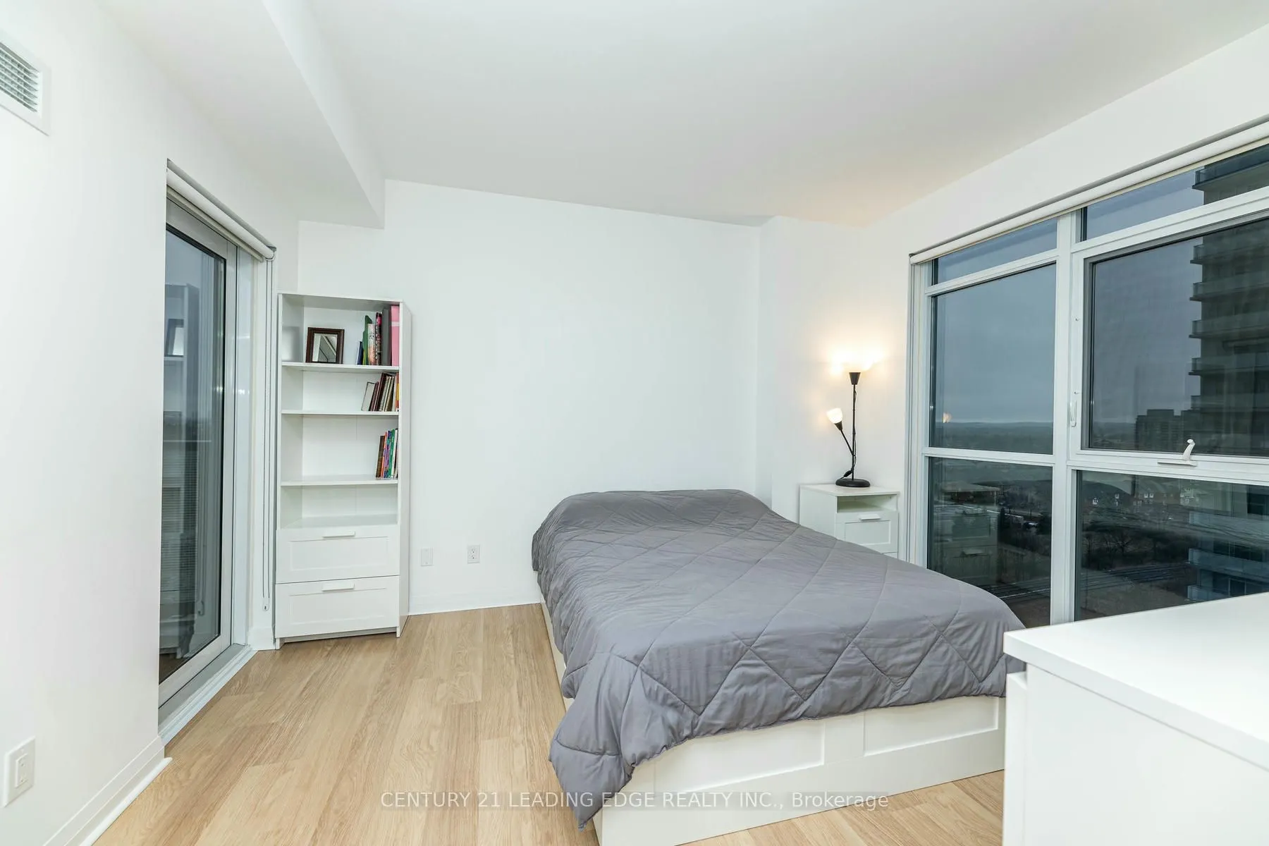 55 Oneida Crescent #1208