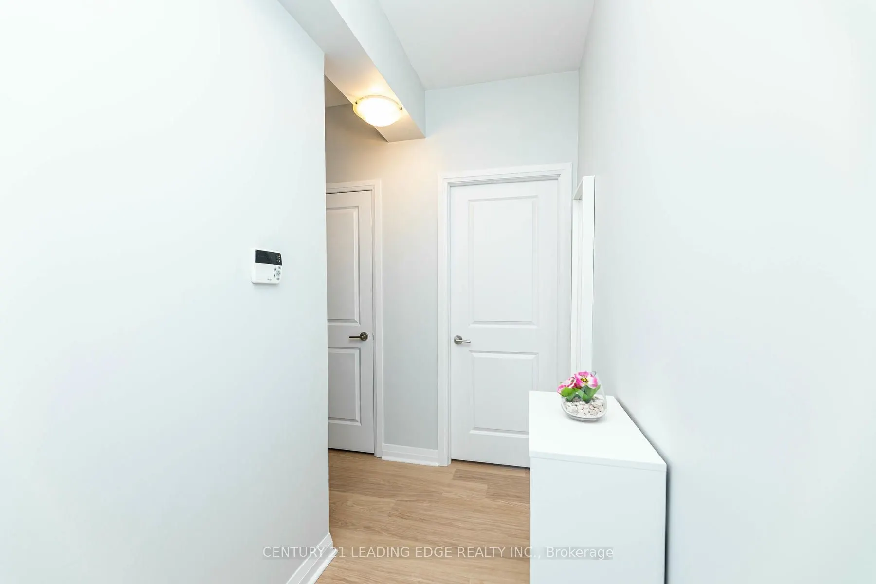 55 Oneida Crescent #1208
