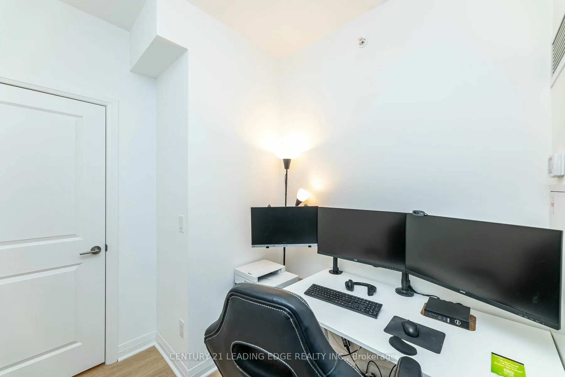 55 Oneida Crescent #1208