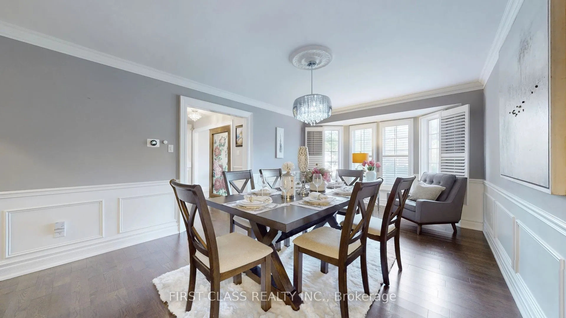 125 Longwater Chase