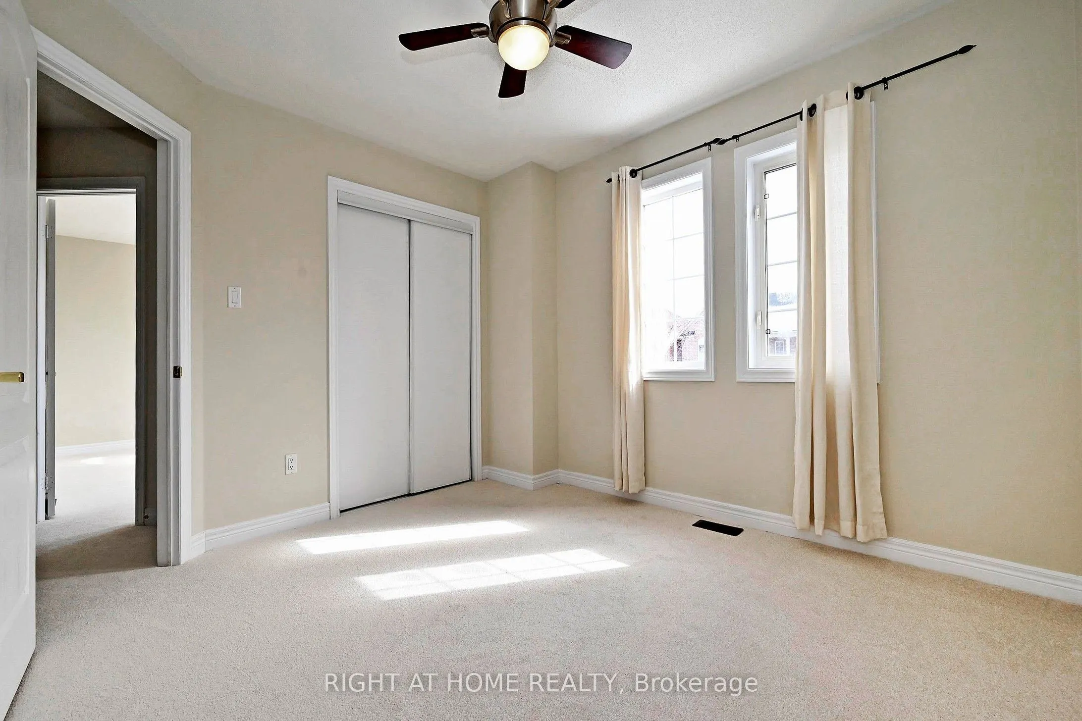 58 Valemount Way