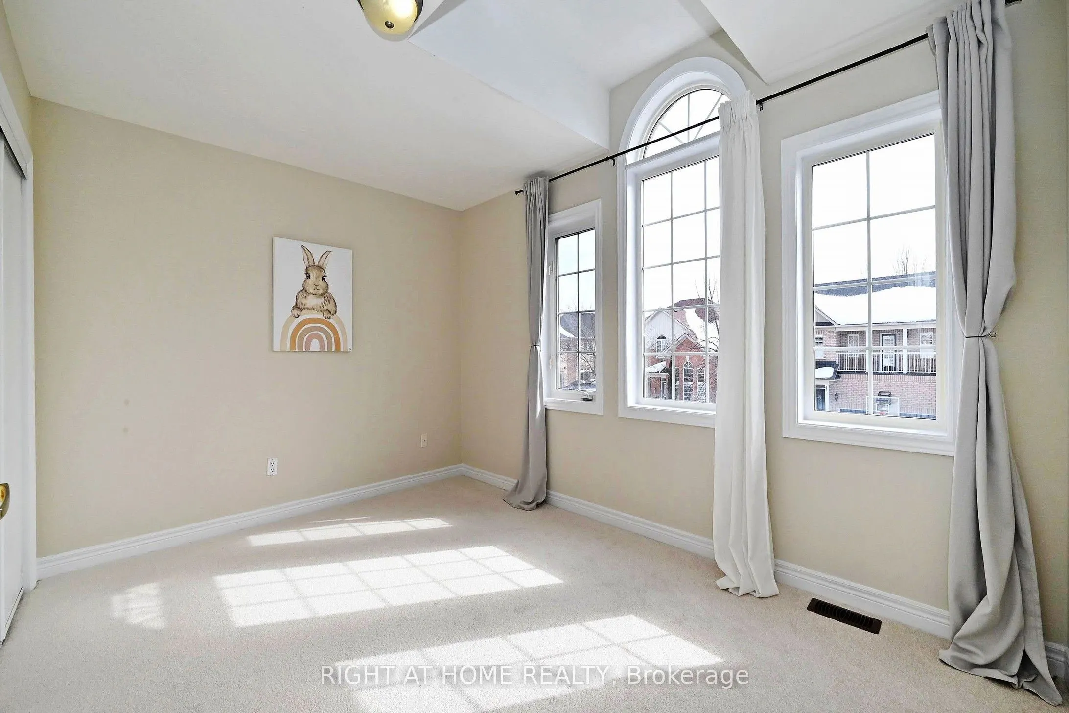 58 Valemount Way