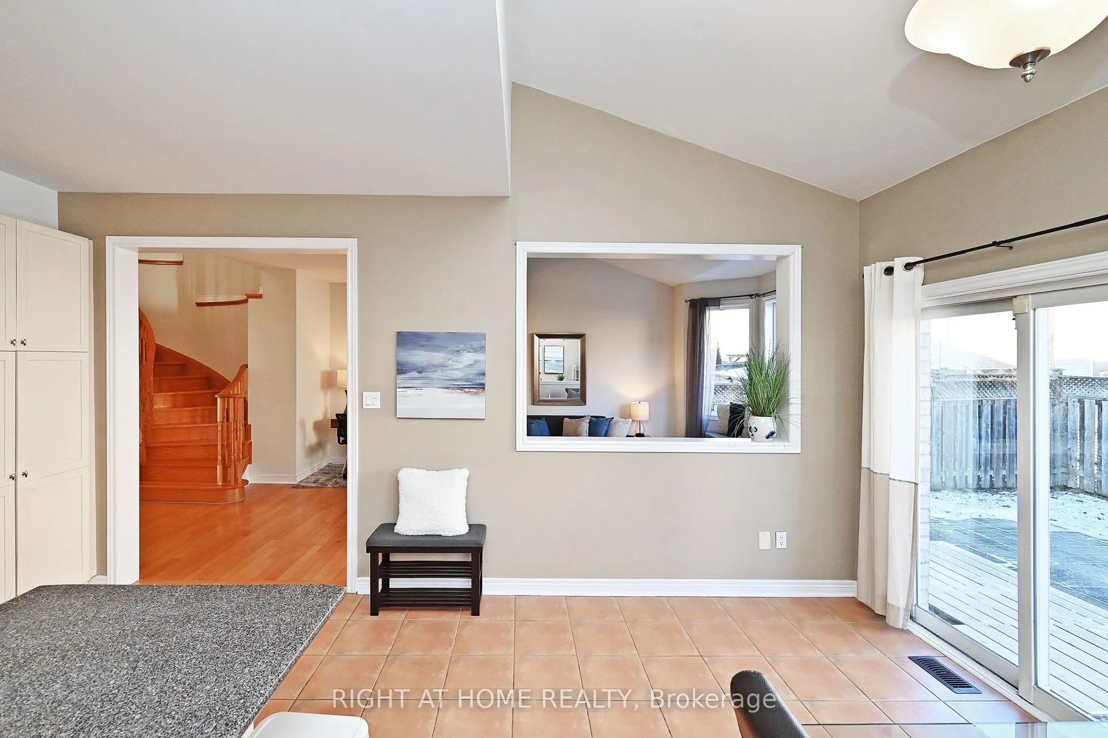 58 Valemount Way