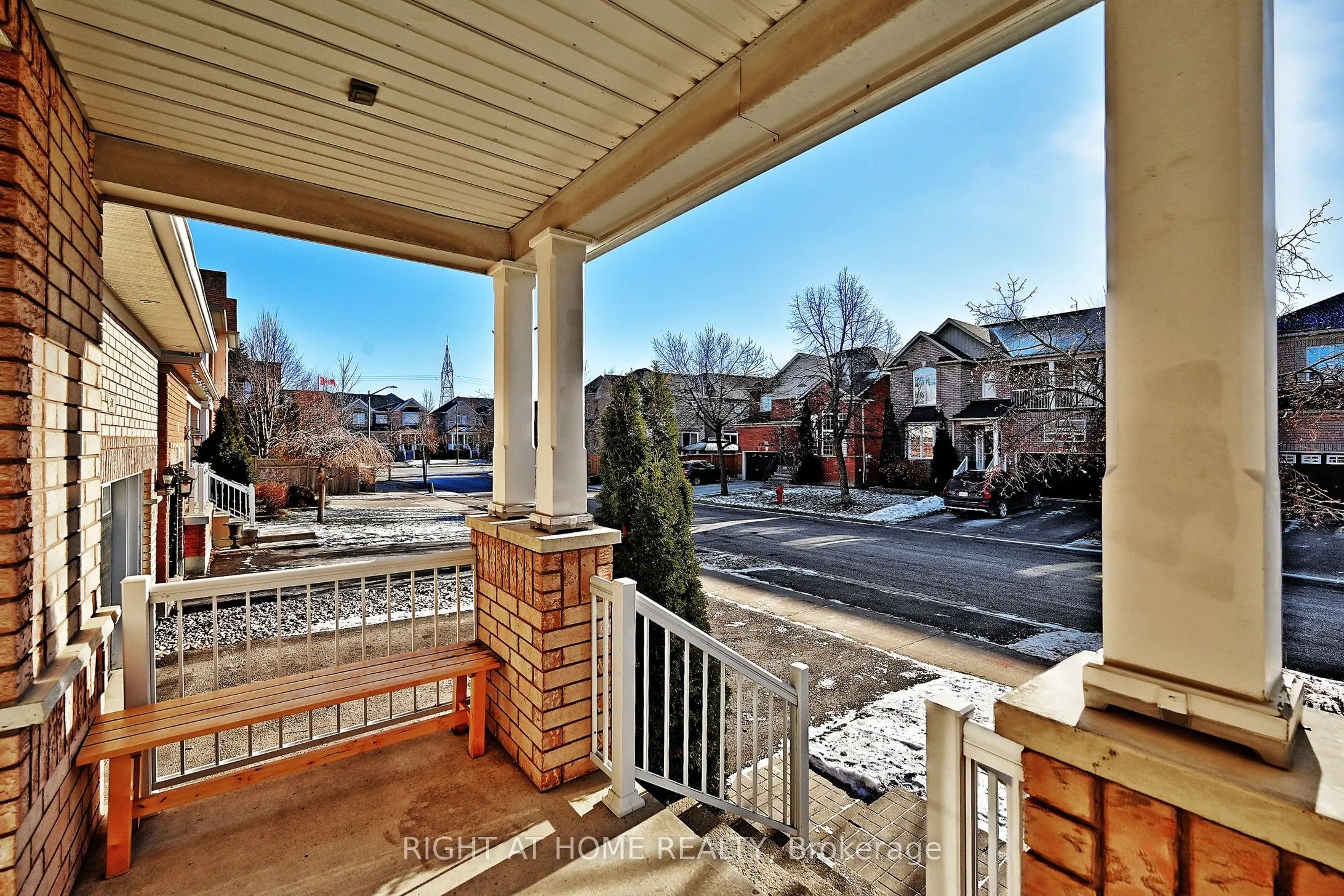 58 Valemount Way