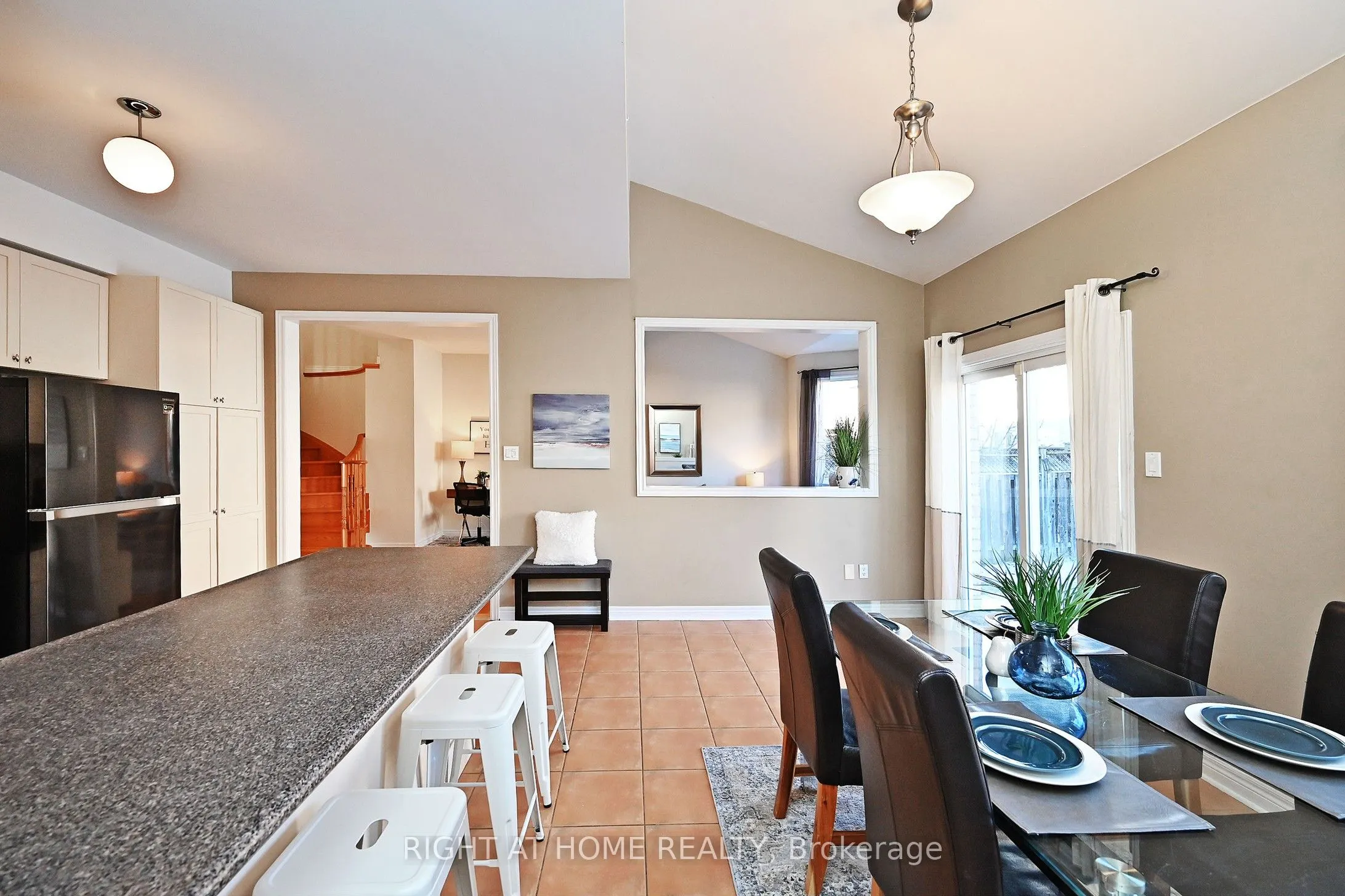 58 Valemount Way