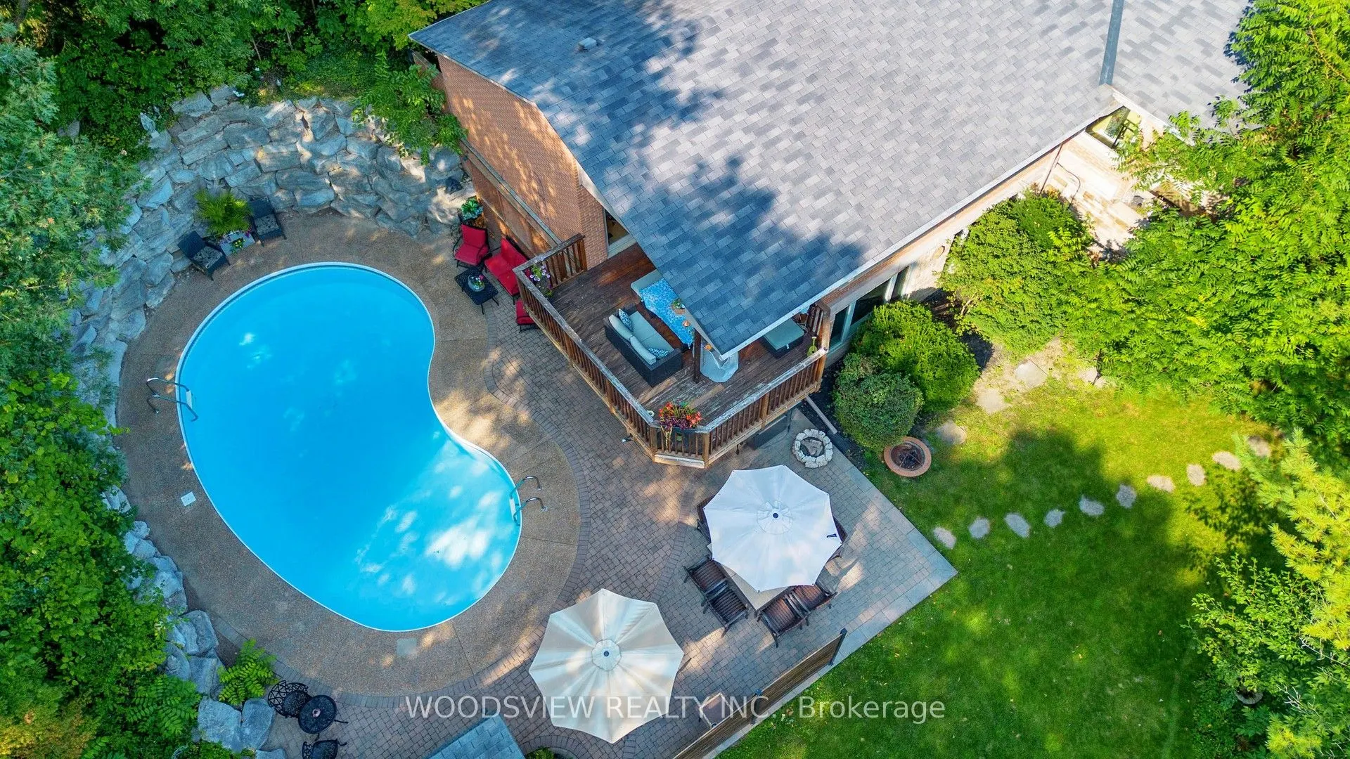 250 Kingscross Drive