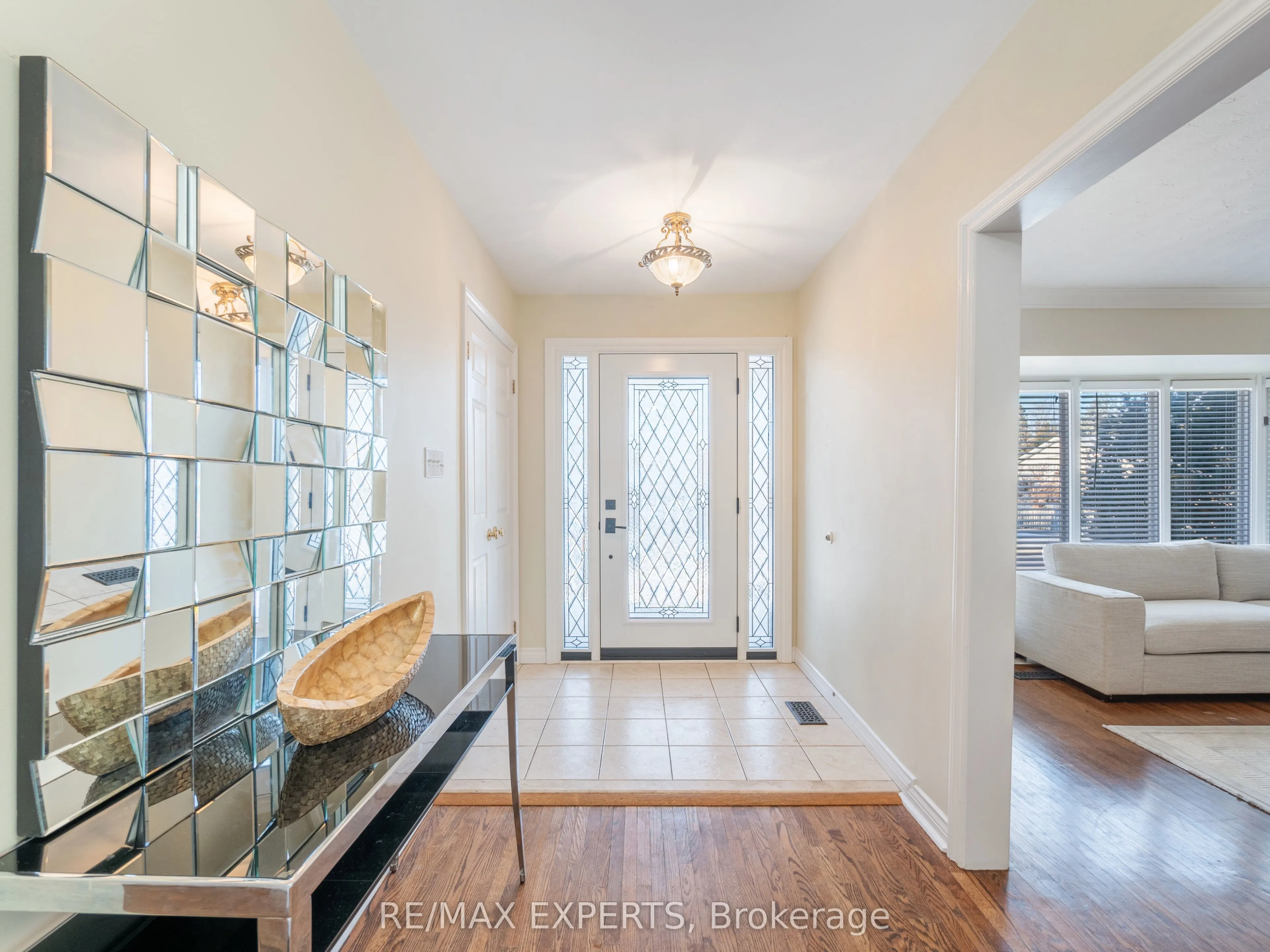 11 Knollside Drive