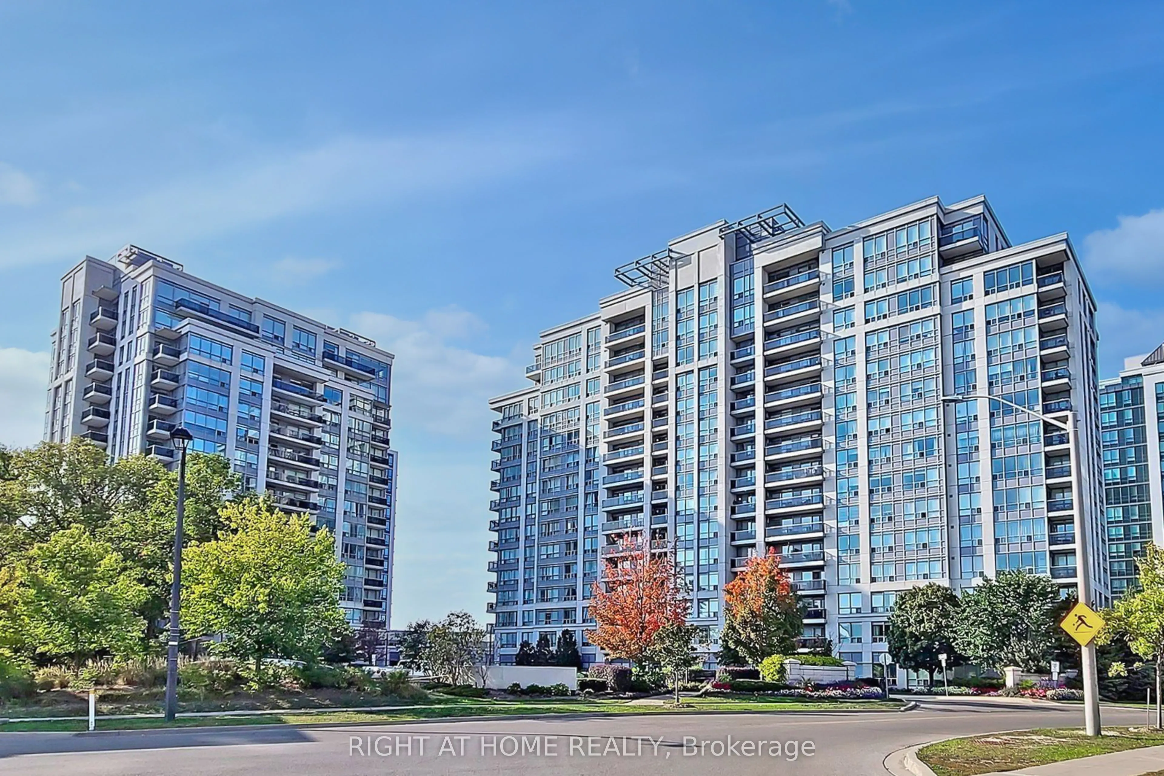60 DISERA Drive, #1202