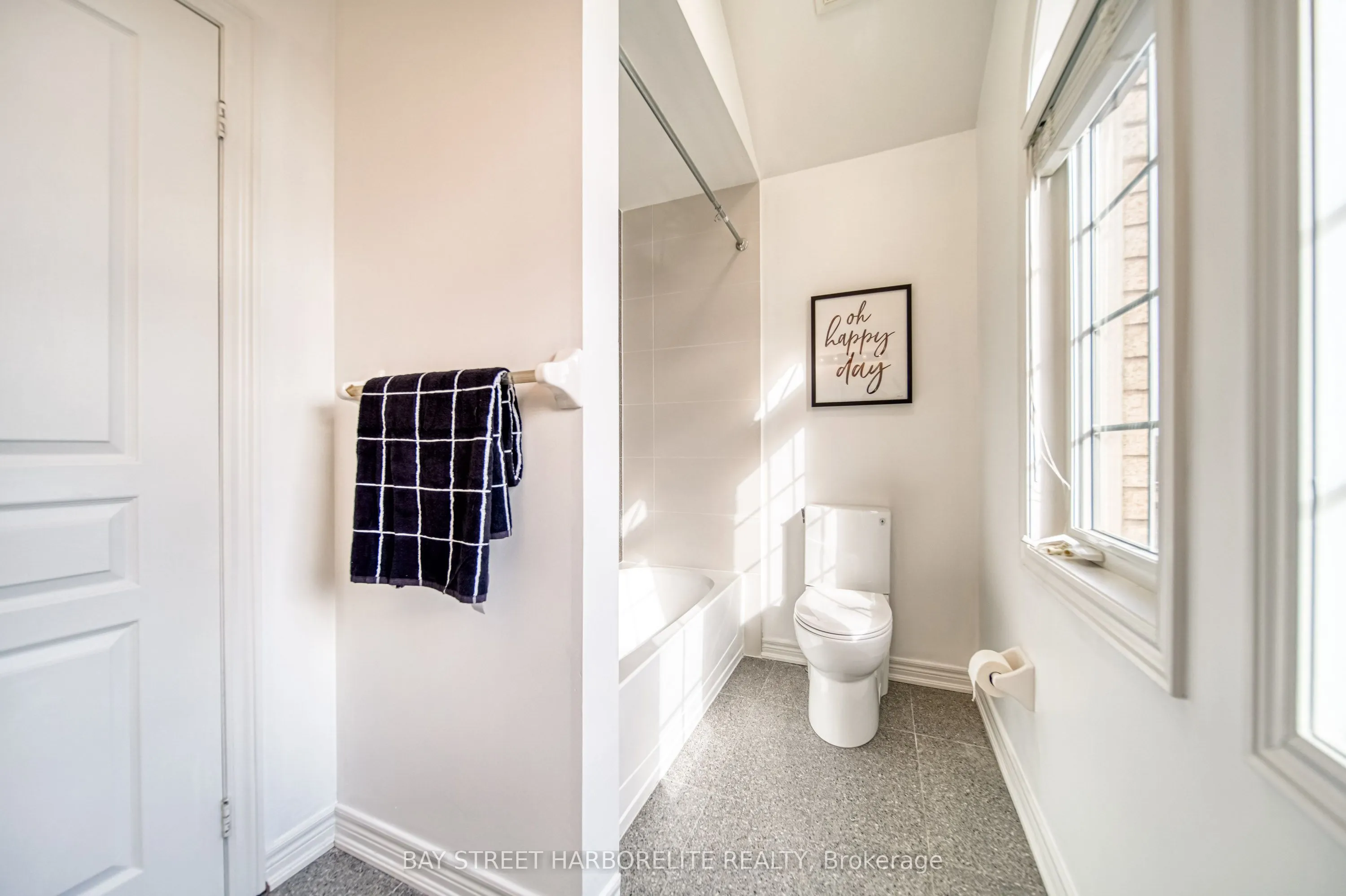71 Mary Ellen Baker Crescent