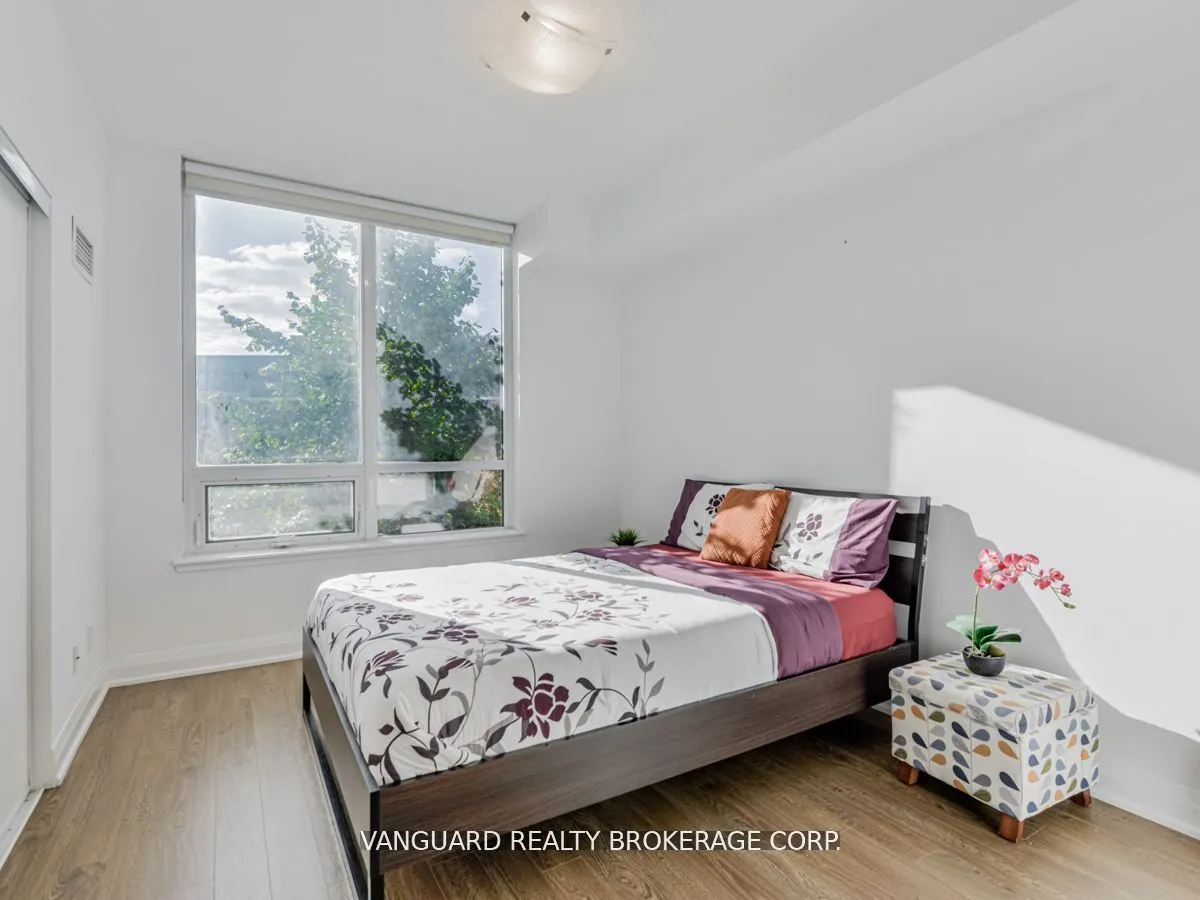 75 North Park Road, #208