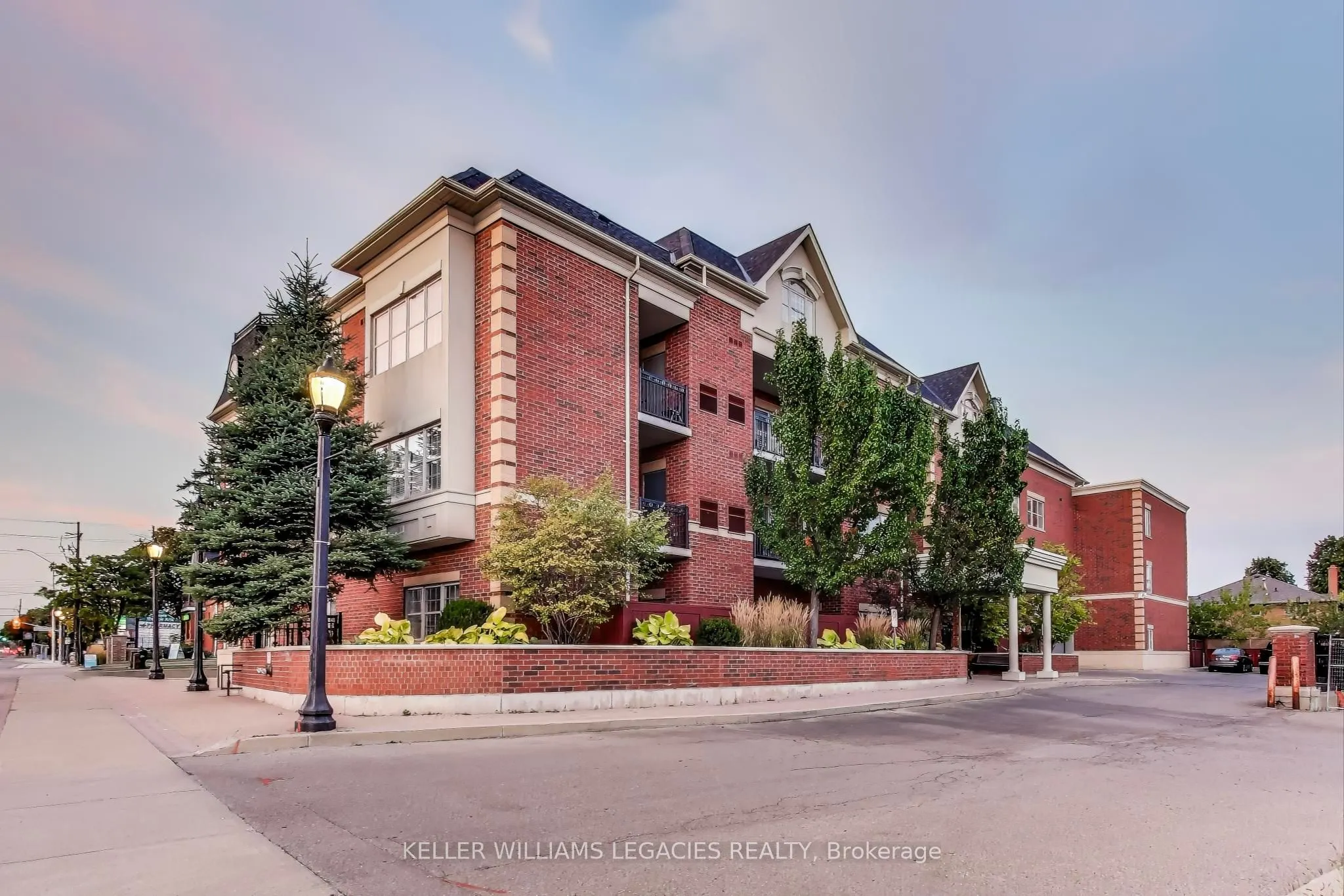 9973 Keele Street, #101